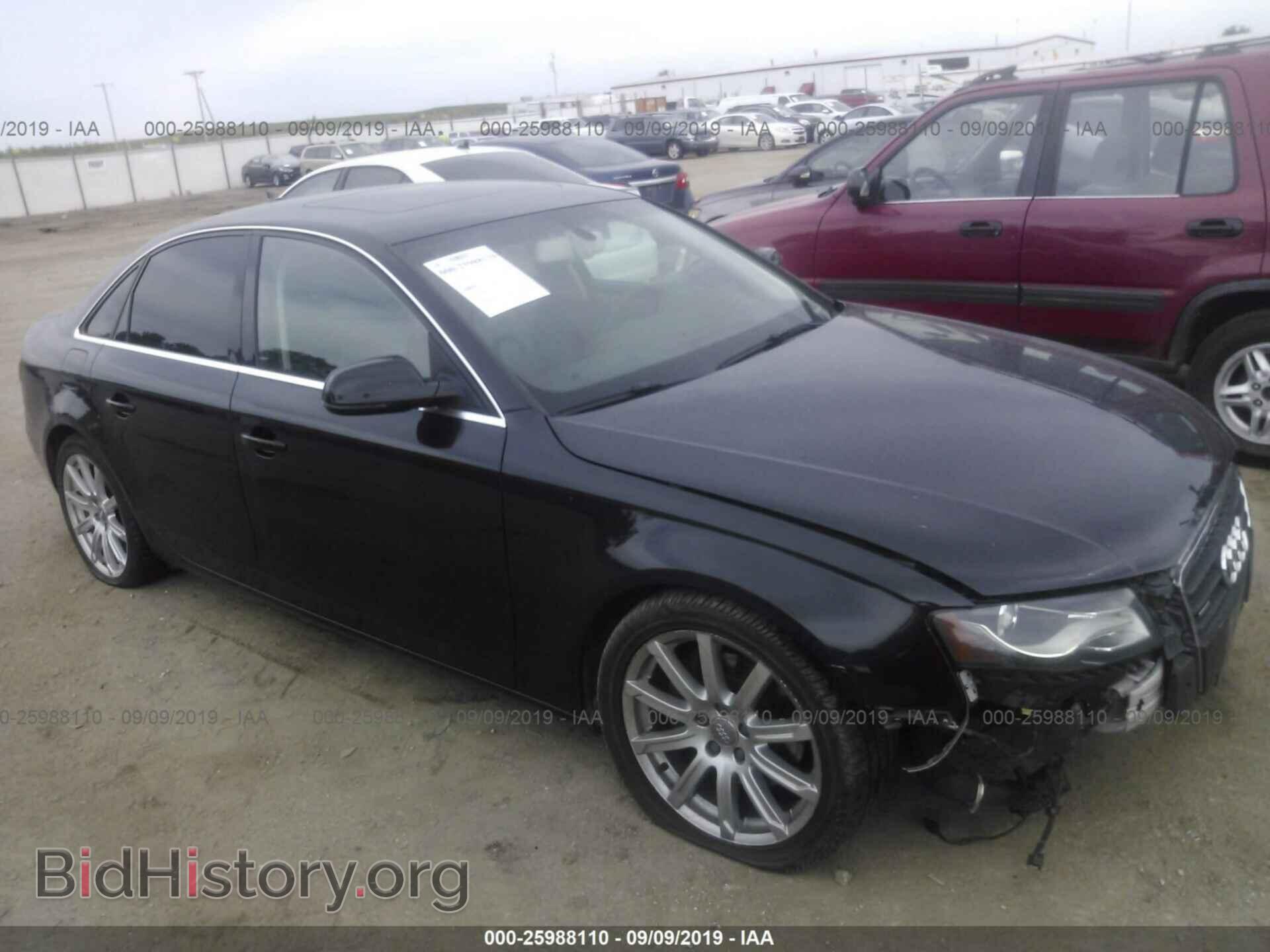 Фотография WAUFFAFL1BN015593 - AUDI A4 2011