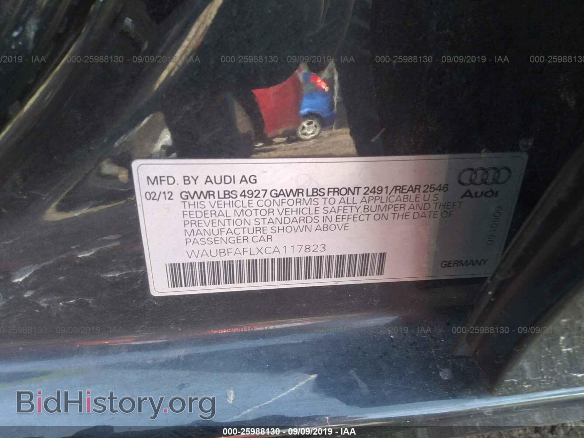 2012 AUDI A4 - VIN: WAUBFAFLXCA117823 - Фото 9