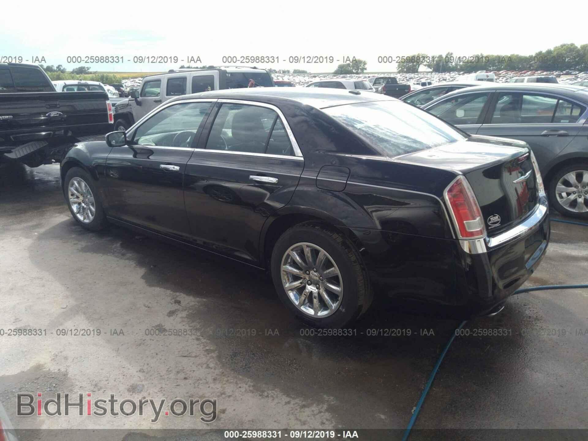 2012 CHRYSLER 300 - VIN: 2C3CCACG9CH113467 - Фото 3