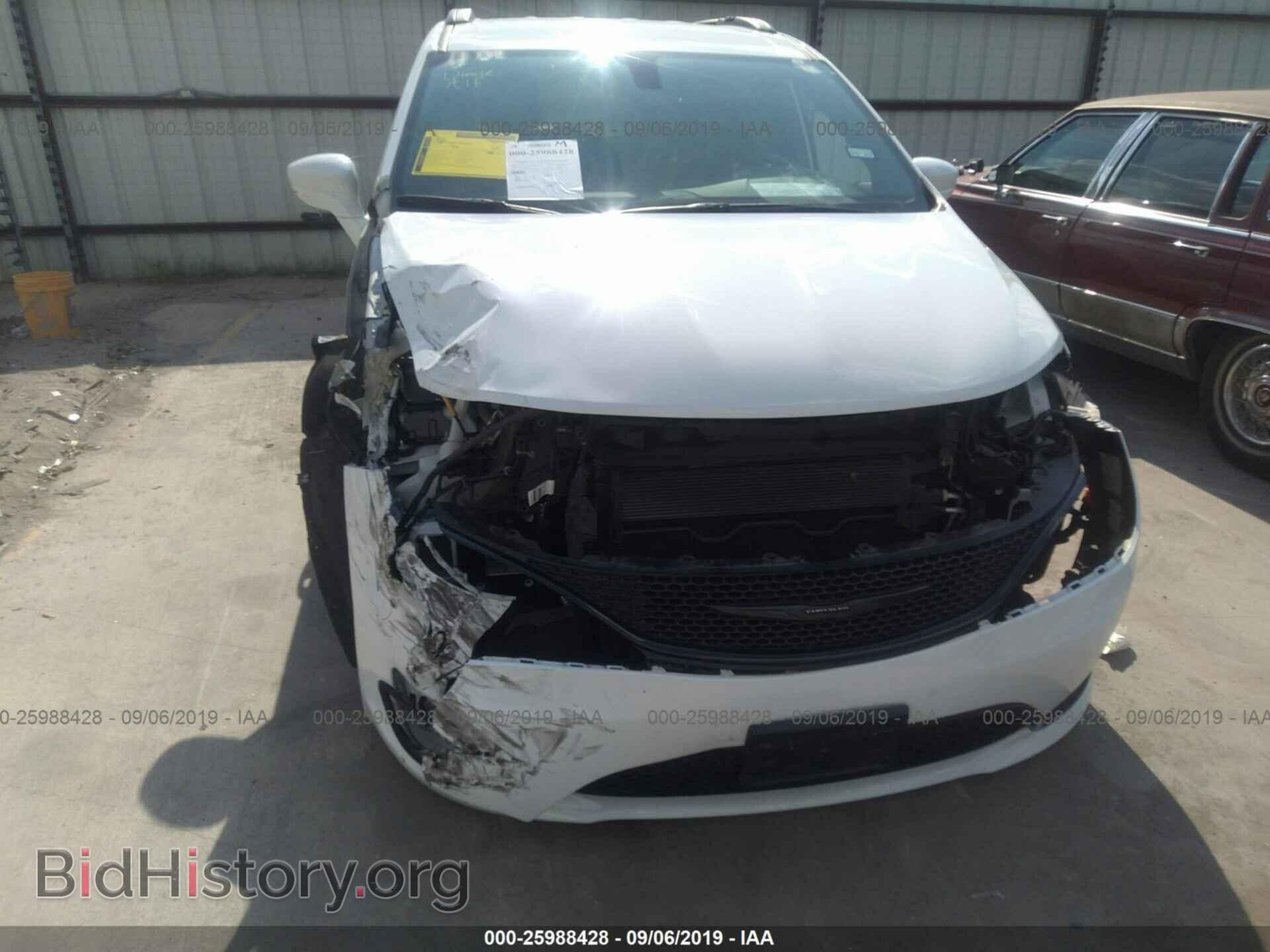 2018 CHRYSLER PACIFICA - VIN: 2C4RC1BGXJR228707 - Фото 6