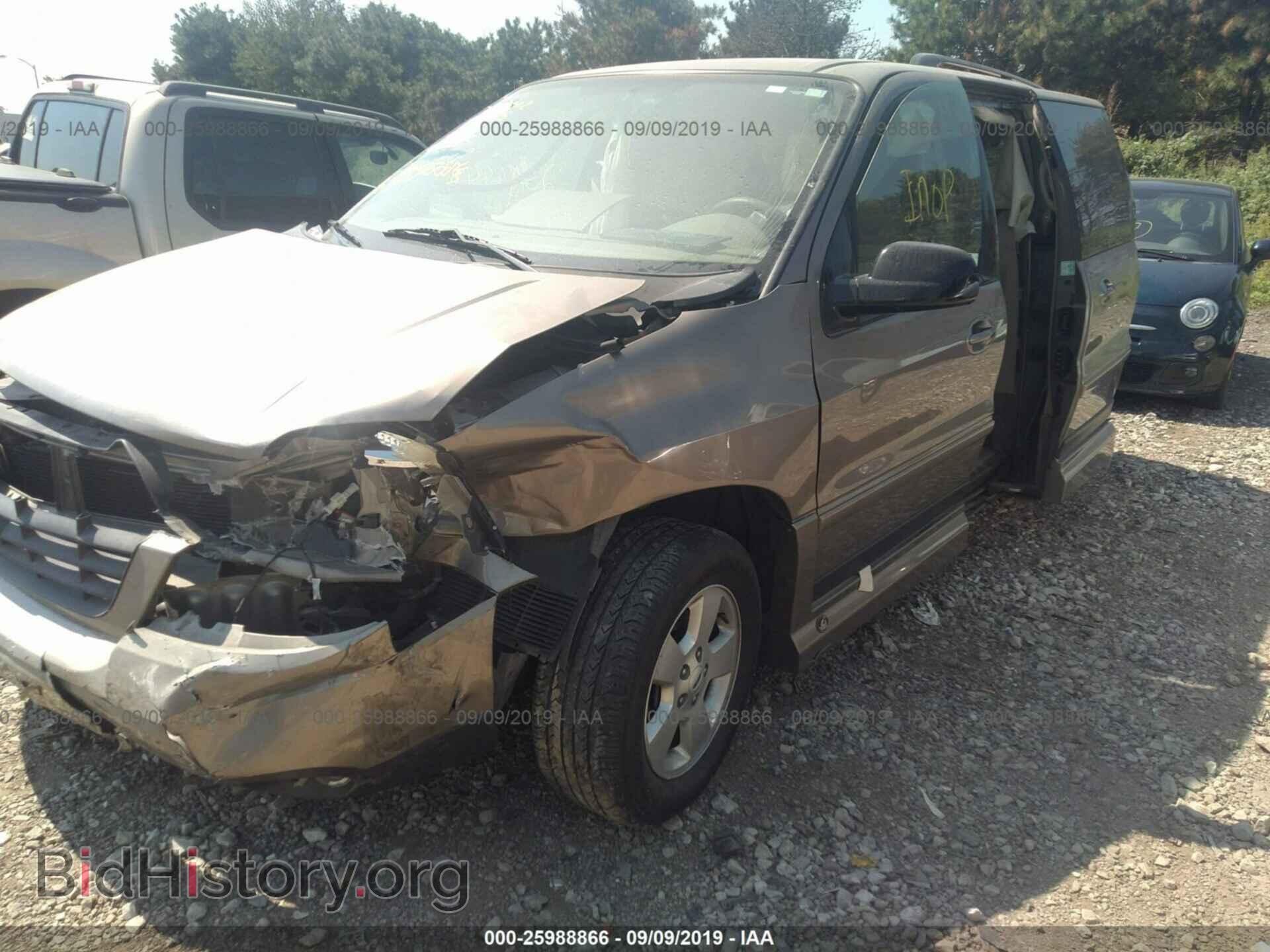 2005 FORD FREESTAR - VIN: 2FMDA57645BA45448 - Фото 2