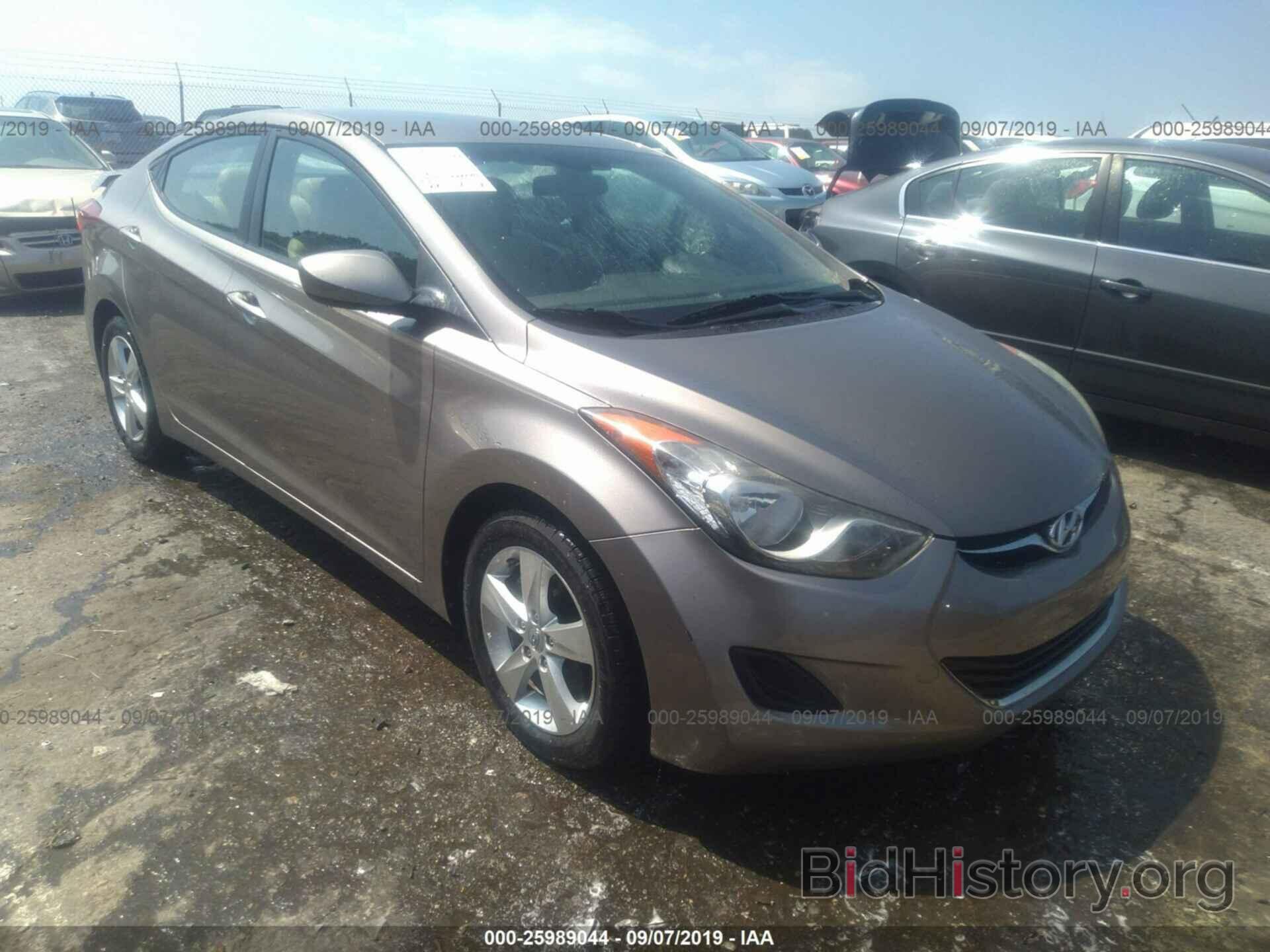 Photo 5NPDH4AEXBH000878 - HYUNDAI ELANTRA 2011