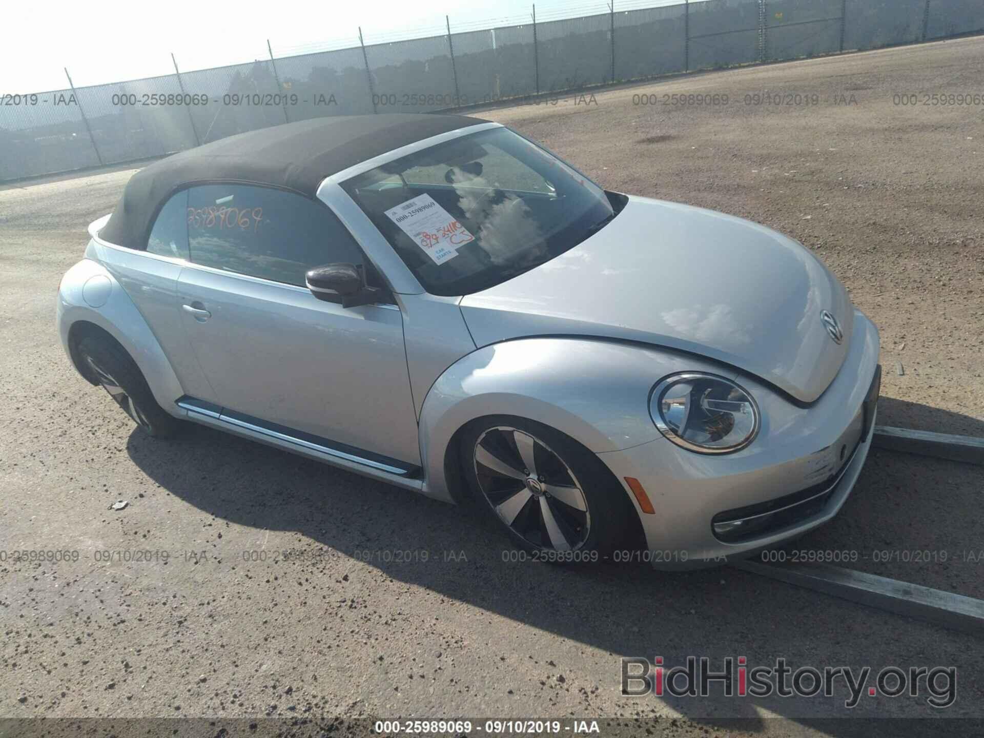 Photo 3VW767AT6DM804382 - VOLKSWAGEN BEETLE 2013