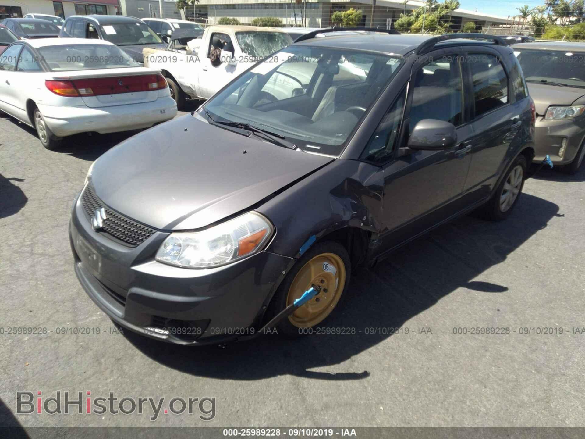 2011 SUZUKI SX4 - VIN: JS2YA5A33B6300045 - Photo 2