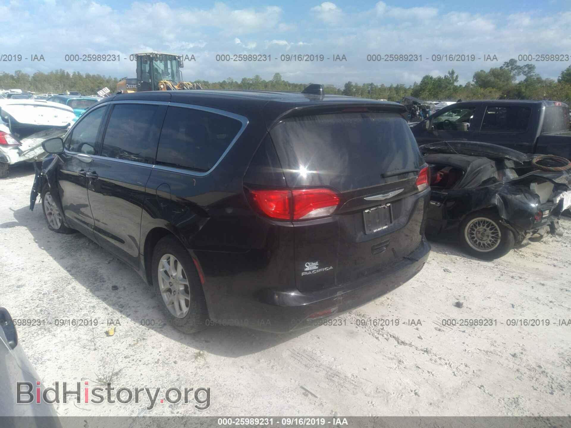 2017 CHRYSLER PACIFICA - VIN: 2C4RC1CG4HR531846 - Фото 3