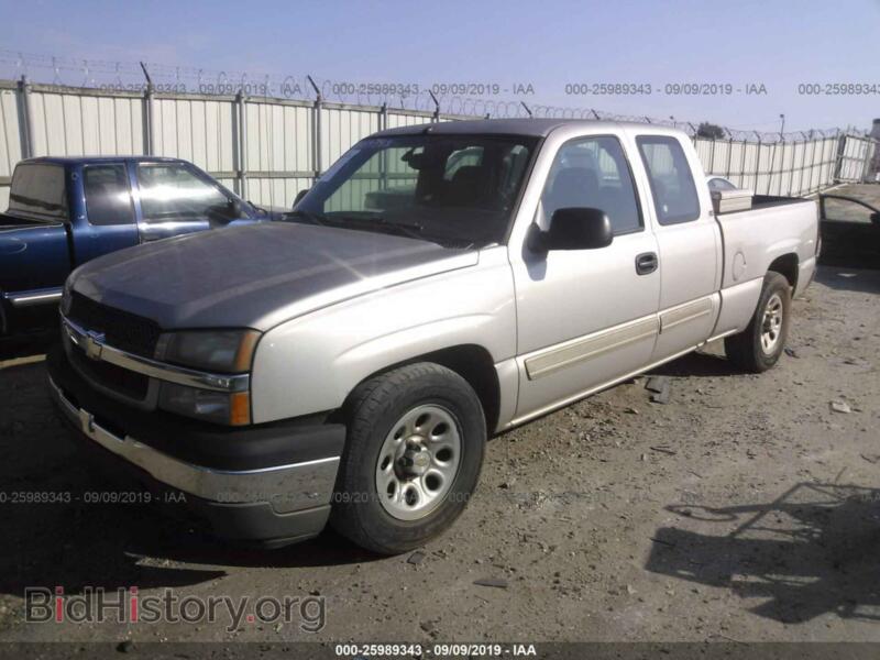 2005 Chevrolet SILVERADO (VIN 2GCEC19V951151514) — photo 2 of 10