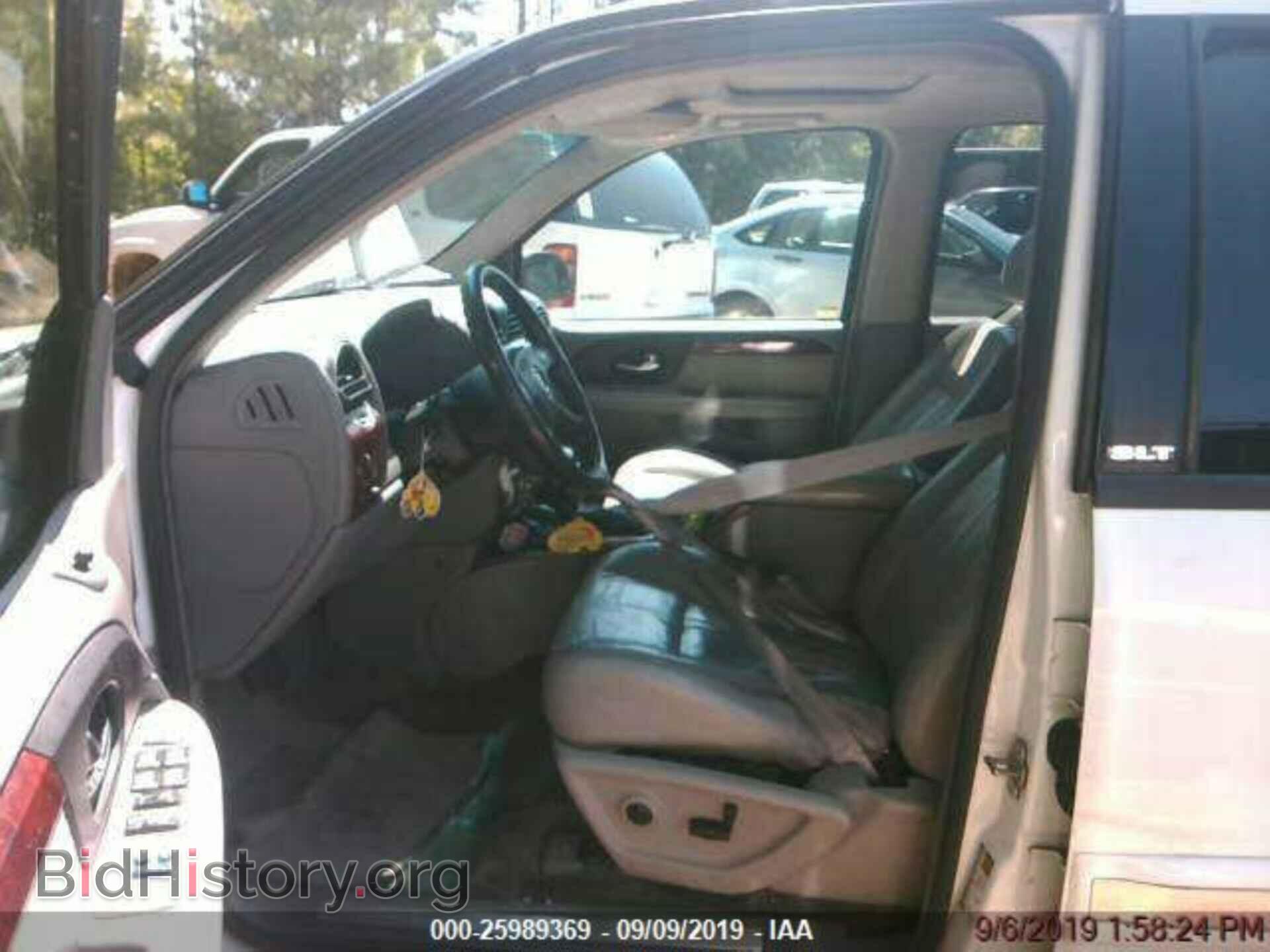 2005 GMC ENVOY - VIN: 1GKDS13S752371767 - Фото 4