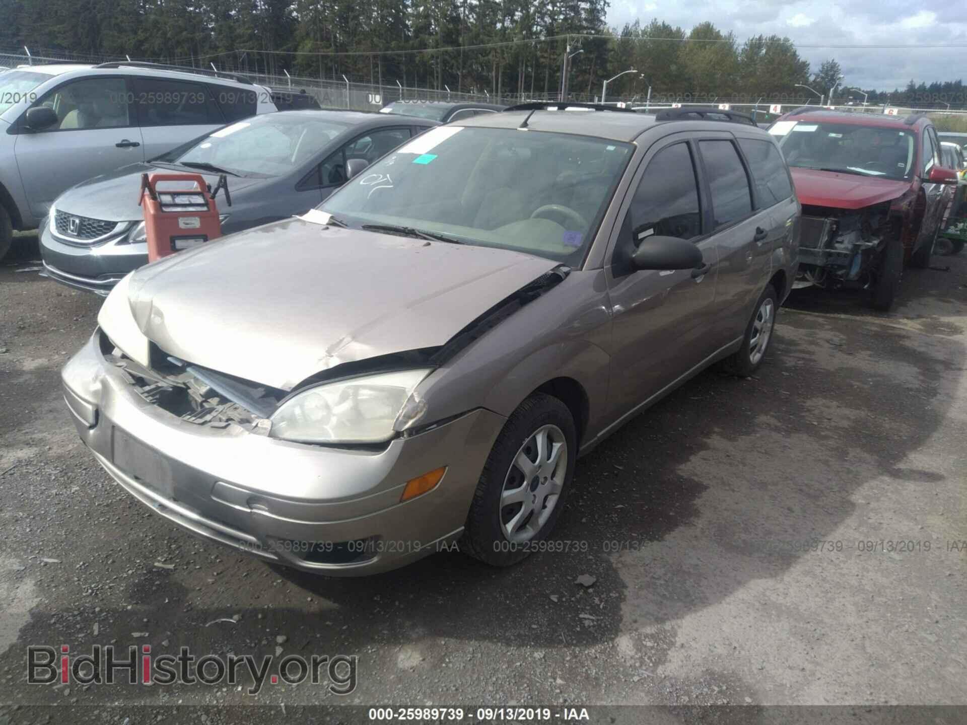 2005 FORD FOCUS - VIN: 1FAFP36NX5W158415 - Фото 2