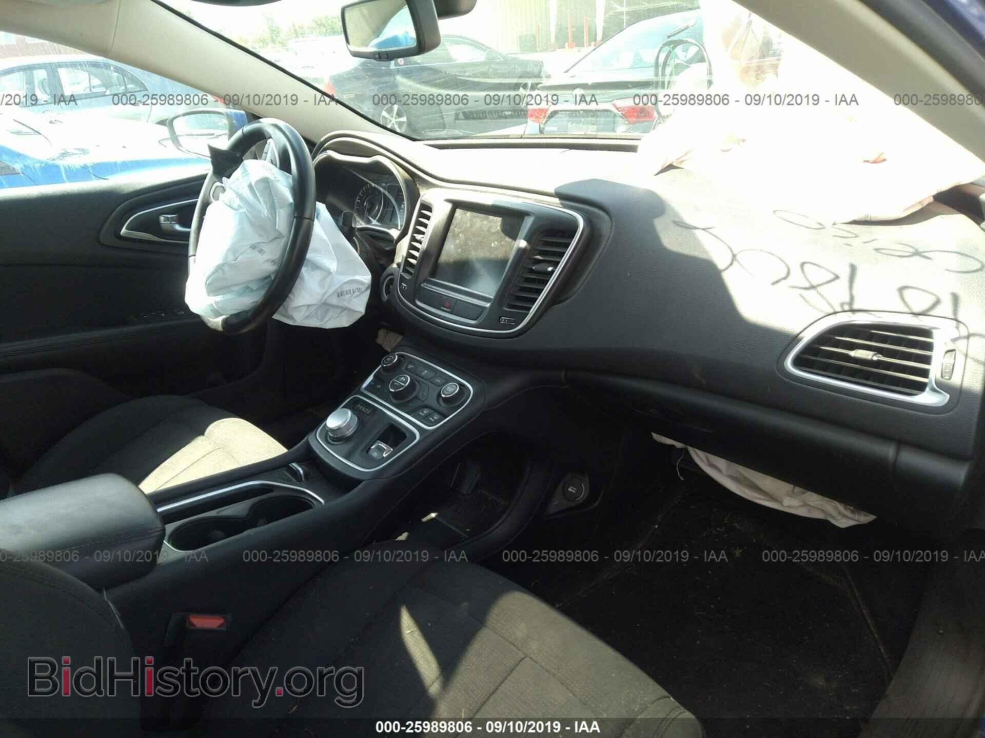 2016 CHRYSLER 200 - VIN: 1C3CCCAG4GN175547 - Фото 5