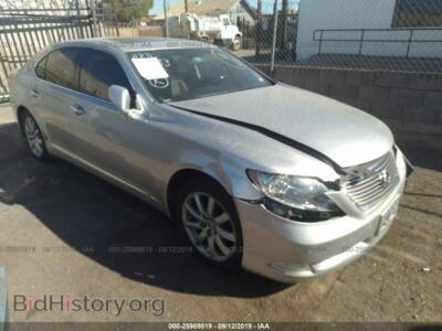 2008 Lexus LS 460, серебристый — VIN JTHBL46F185056738, IAAI