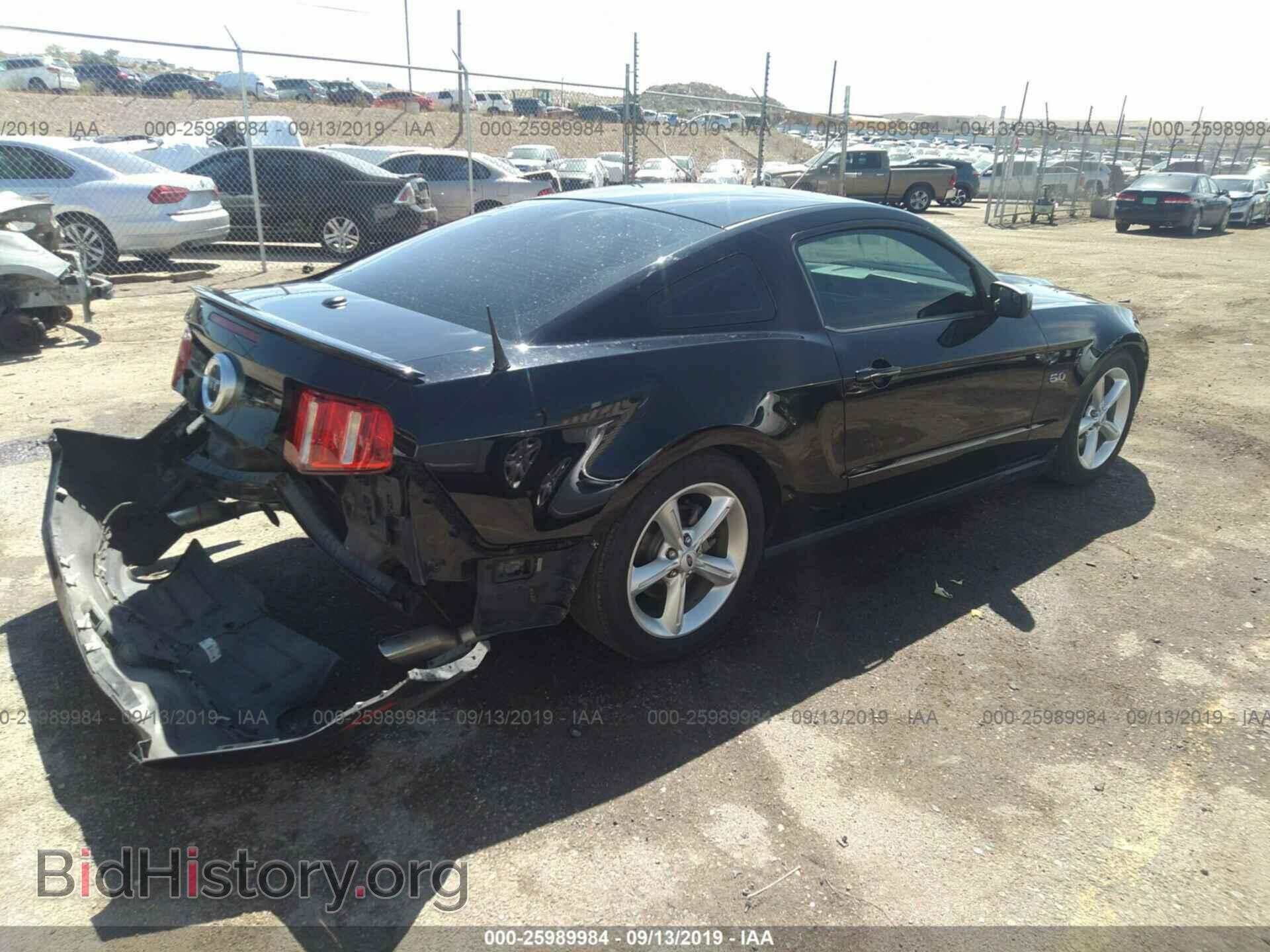 2011 FORD MUSTANG - VIN: 1ZVBP8CF4B5136573 - Фото 4