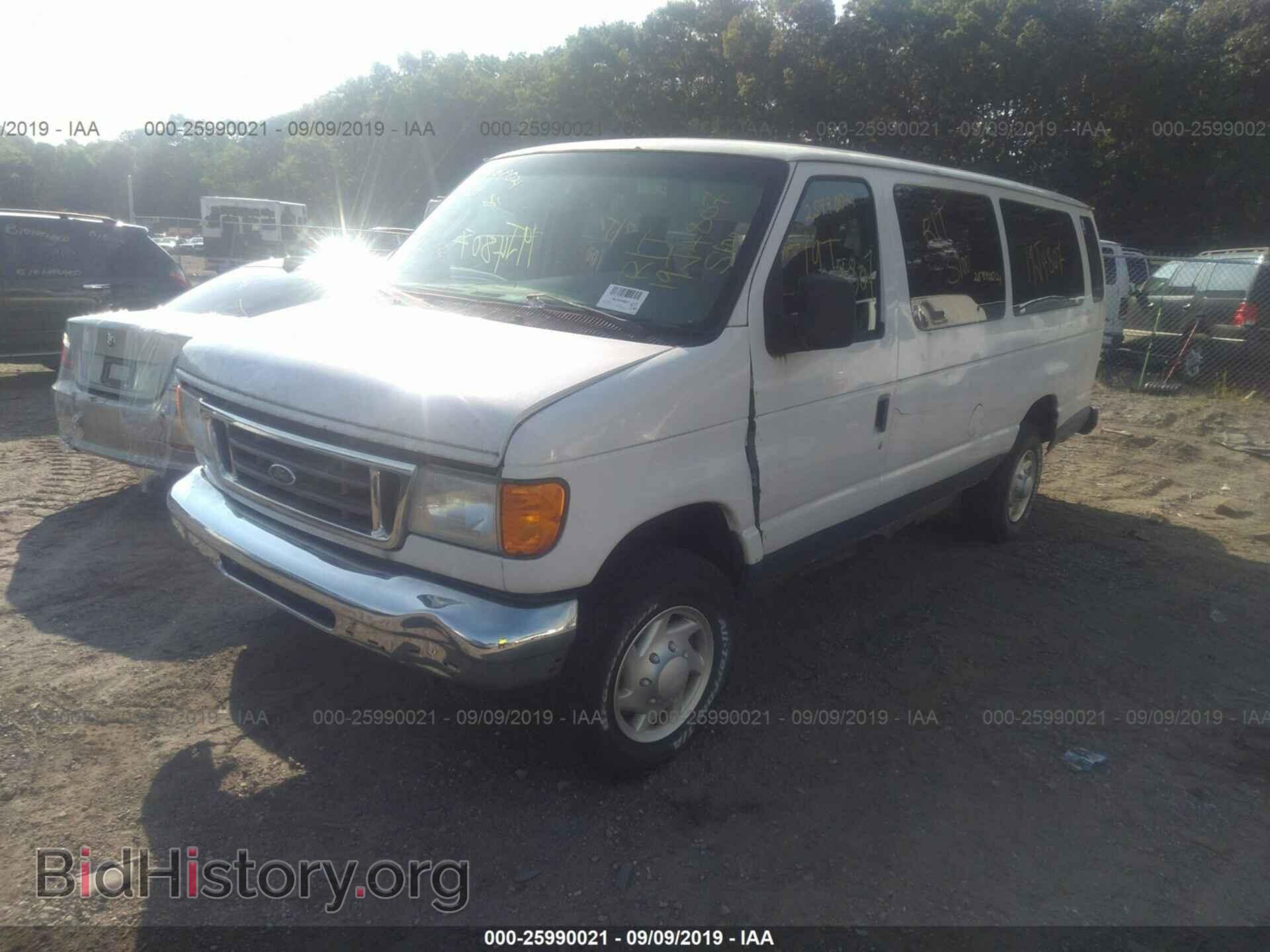 2004 FORD ECONOLINE - VIN: 1FBSS31S94HB03515 - Фото 2