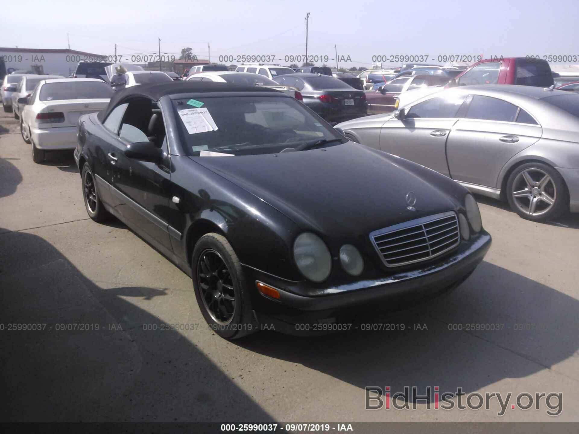 Photo WDBLK65G9XT023851 - MERCEDES-BENZ CLK 1999