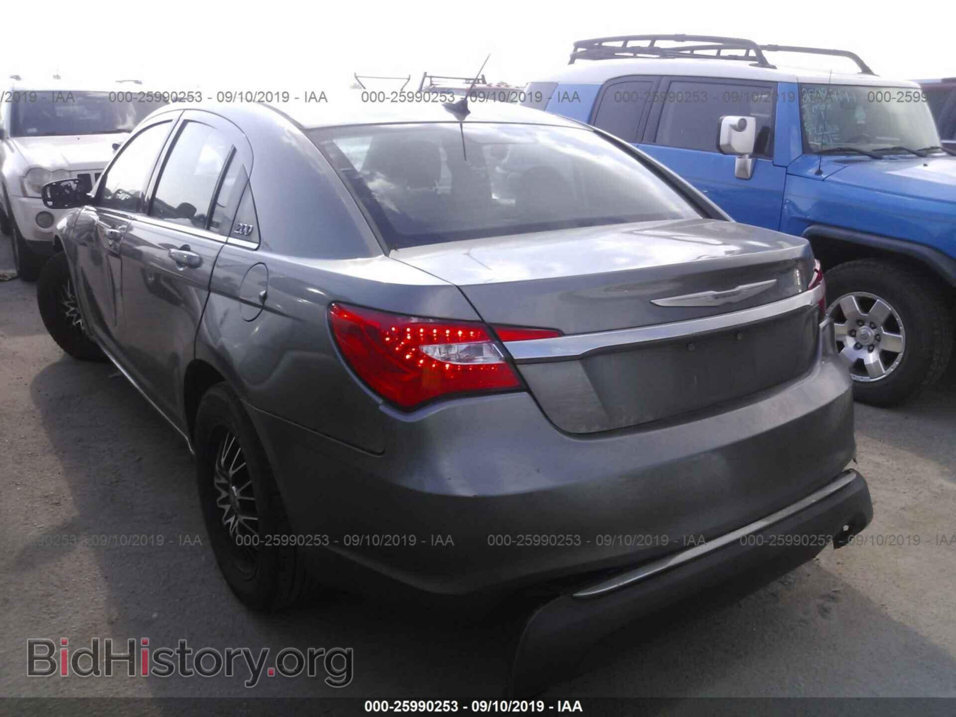 2012 CHRYSLER 200 - VIN: 1C3CCBAB8CN145394 - Photo 3