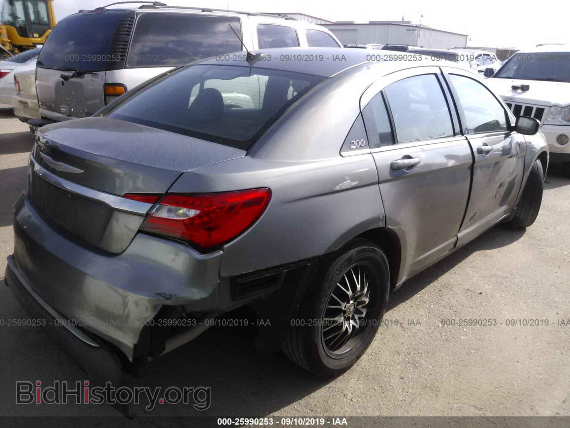 2012 CHRYSLER 200 - VIN: 1C3CCBAB8CN145394 - Photo 4