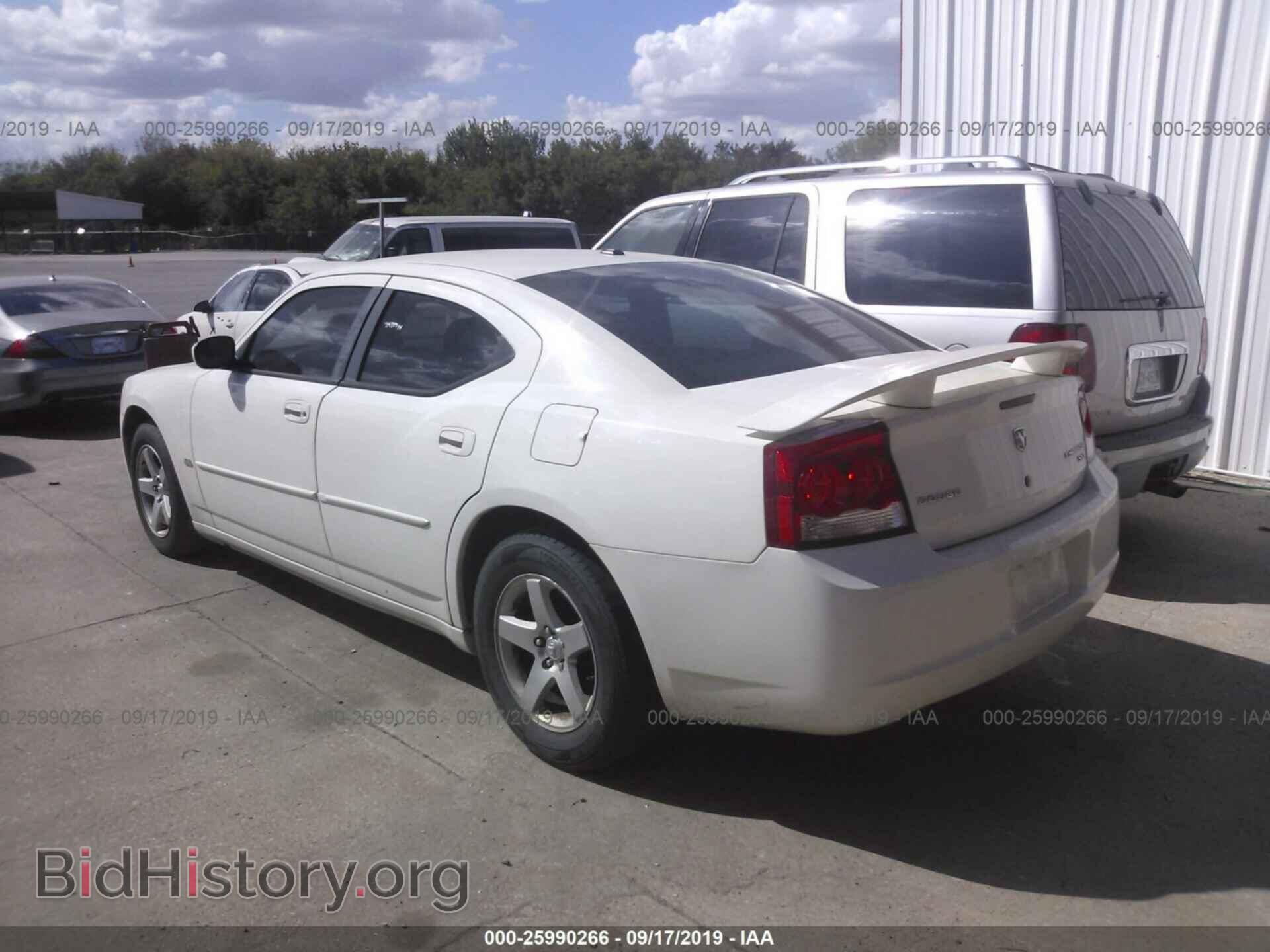 2010 DODGE CHARGER - VIN: 2B3CA3CV7AH127958 - Фото 3