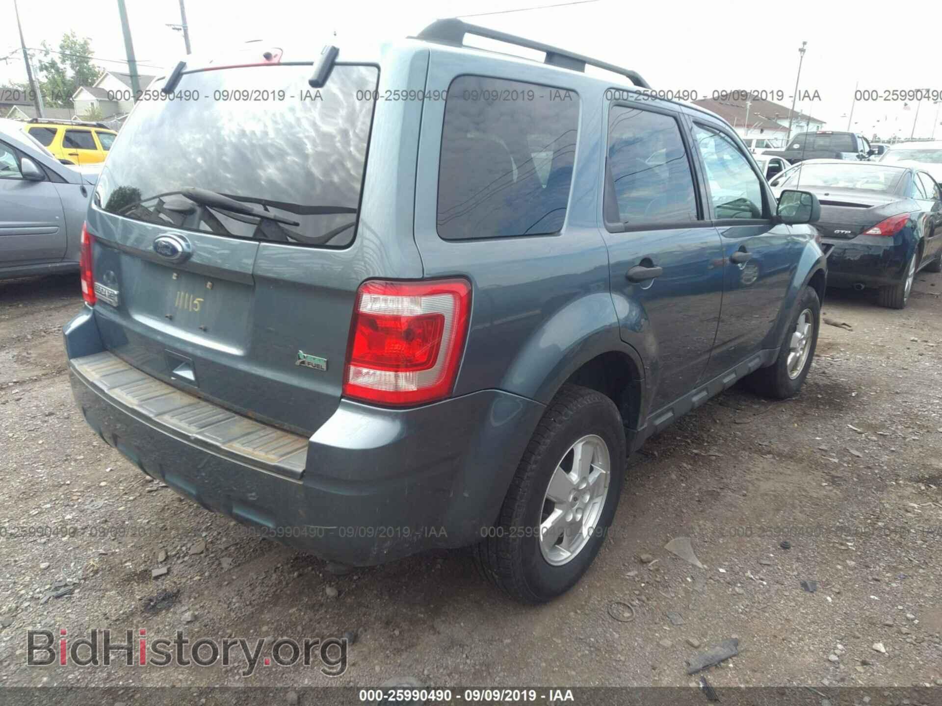 2011 FORD ESCAPE - VIN: 1FMCU9DG3BKA91619 - Фото 4