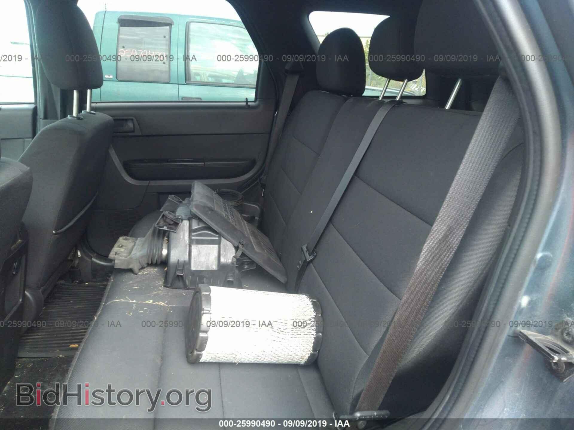 2011 FORD ESCAPE - VIN: 1FMCU9DG3BKA91619 - Фото 8