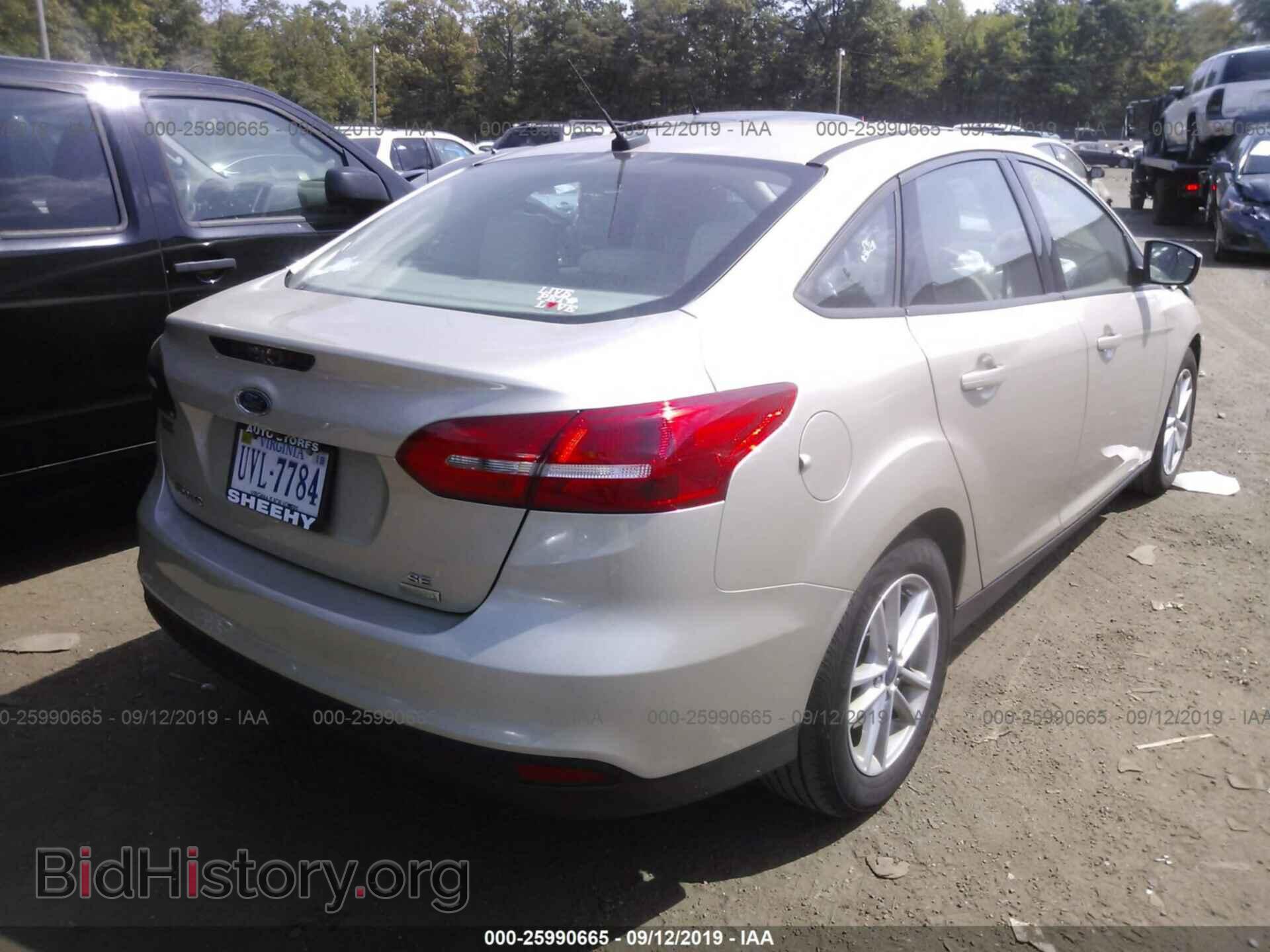 2018 FORD FOCUS - VIN: 1FADP3FE6JL220850 - Фото 4