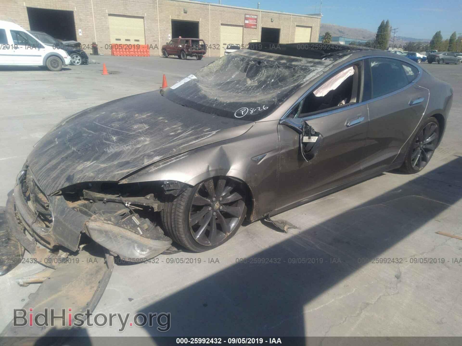 2015 TESLA MODEL S - VIN: 5YJSA1S26FF094714 - Photo 2