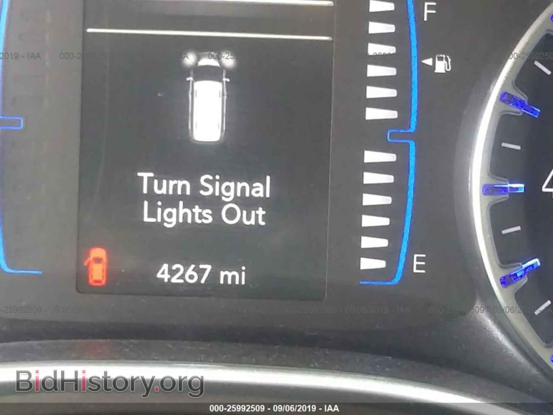 2019 CHRYSLER PACIFICA - VIN: 2C4RC1BG4KR730758 - Фото 7
