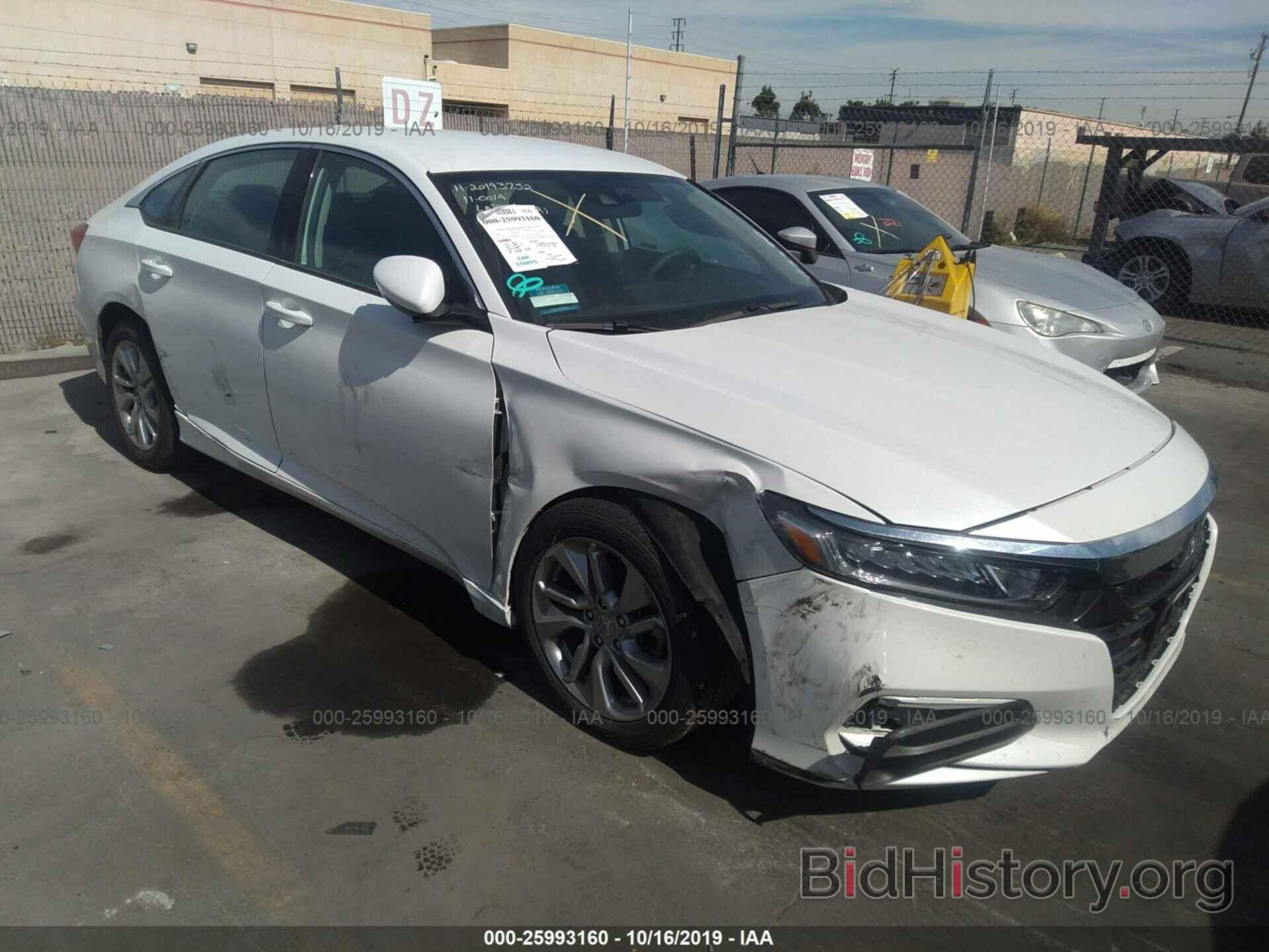 Photo 1HGCV1F15JA070742 - HONDA ACCORD 2018