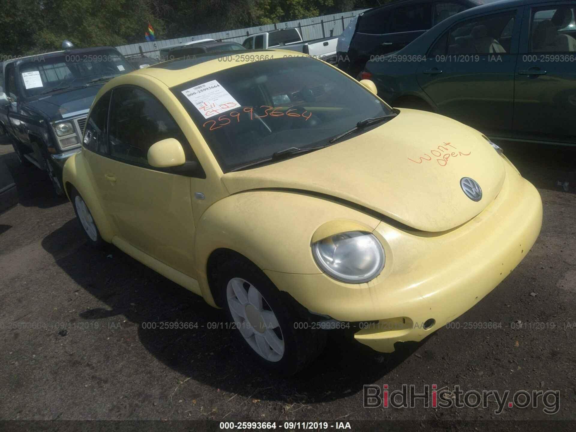 Фотография 3VWCC21C7YM402449 - VOLKSWAGEN NEW BEETLE 2000