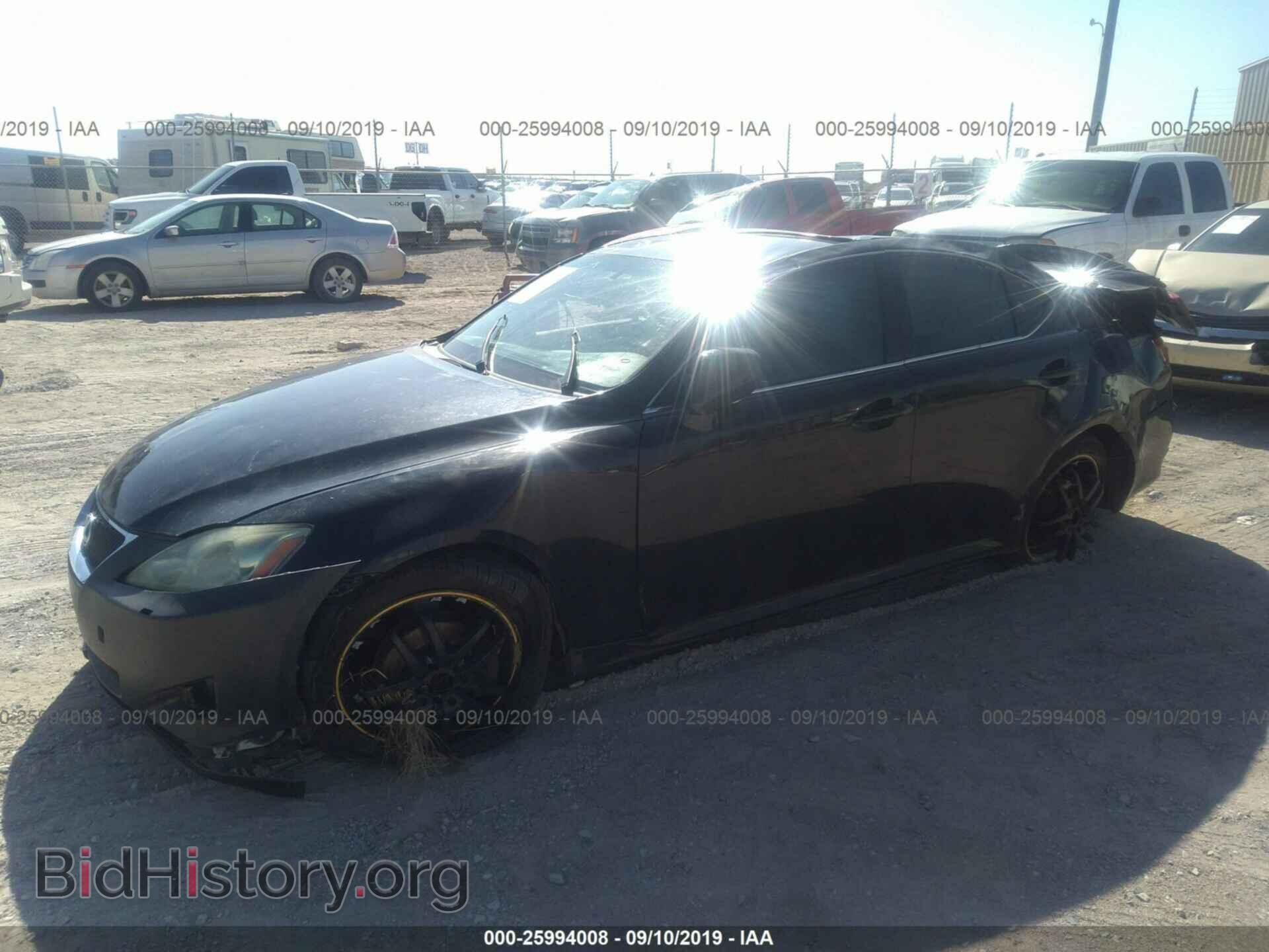 2008 LEXUS IS - VIN: JTHCK262785019346 - Фото 2