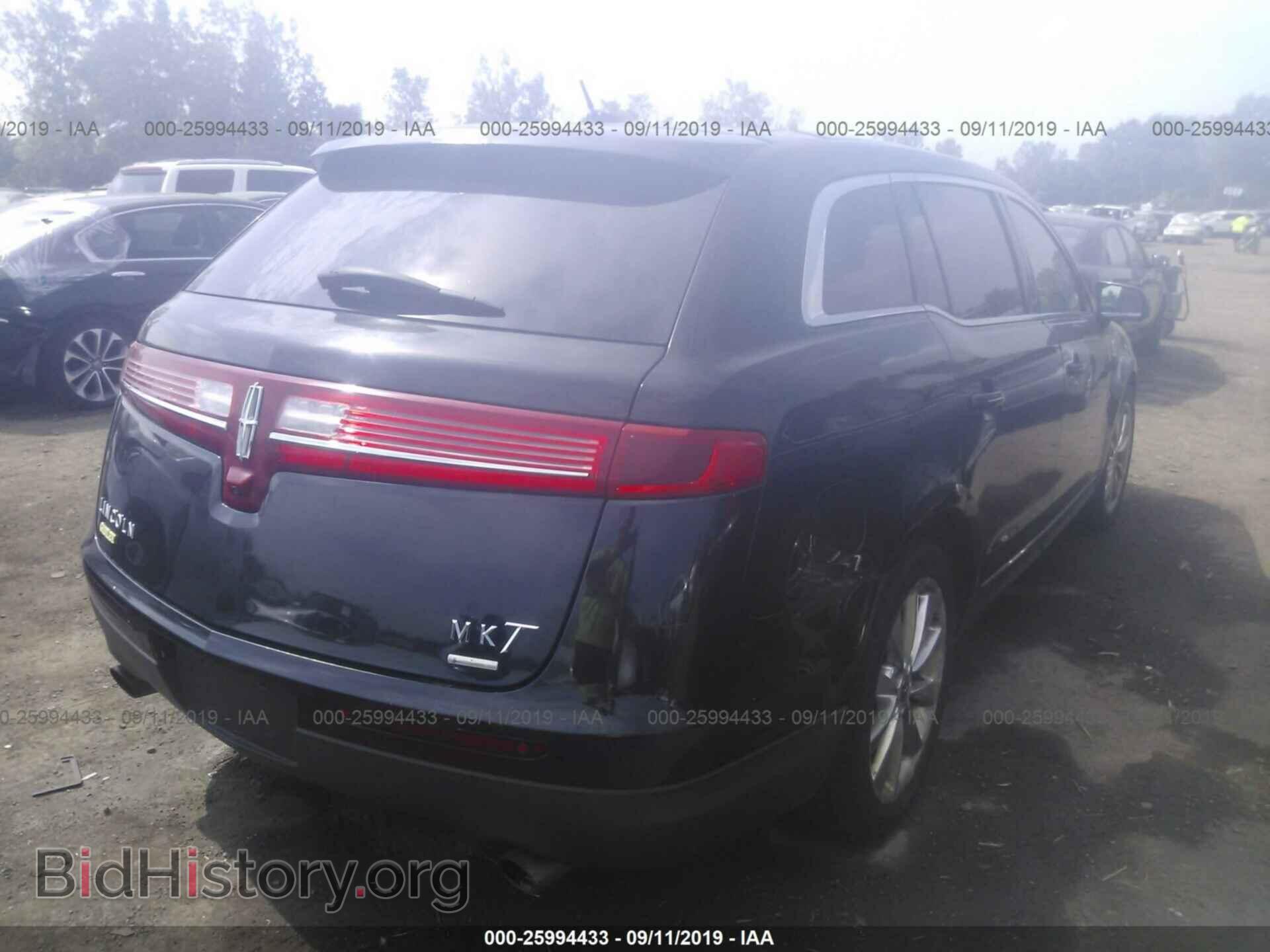 2011 LINCOLN MKT - VIN: 2LMHJ5AT3BBJ51132 - Photo 4