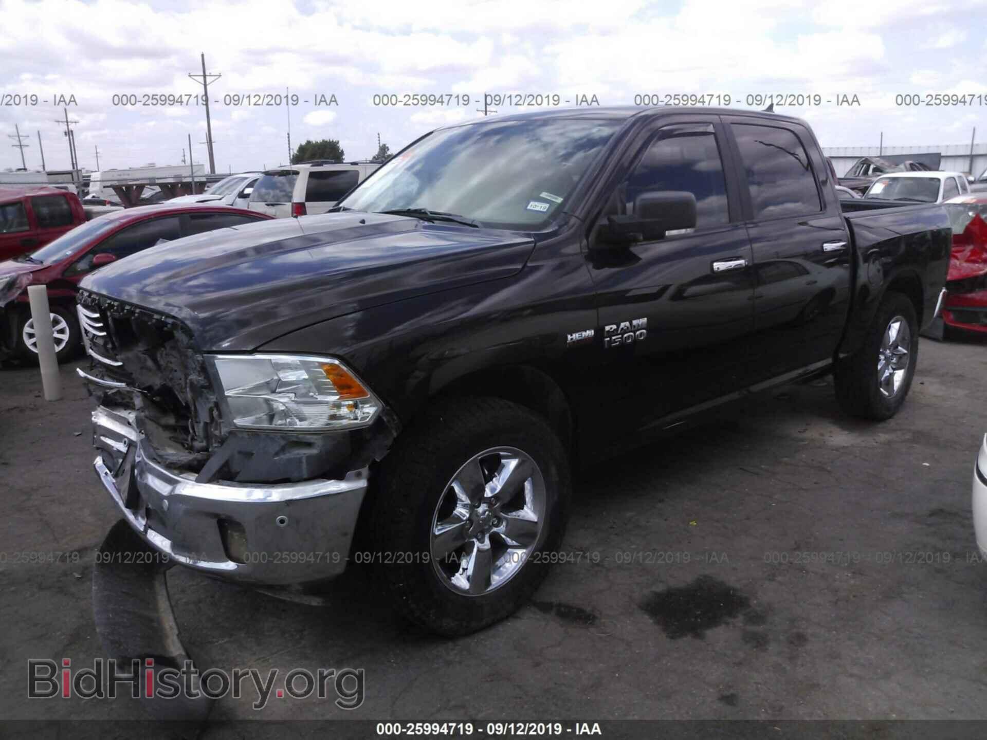2017 RAM 1500 - VIN: 1C6RR7LT1HS691185 - Photo 2