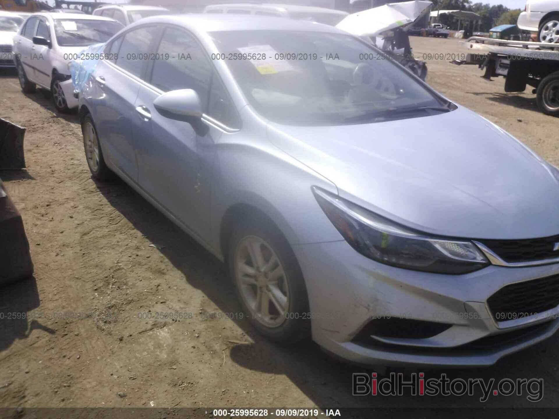 Photo 1G1BE5SM2H7219500 - CHEVROLET CRUZE 2017