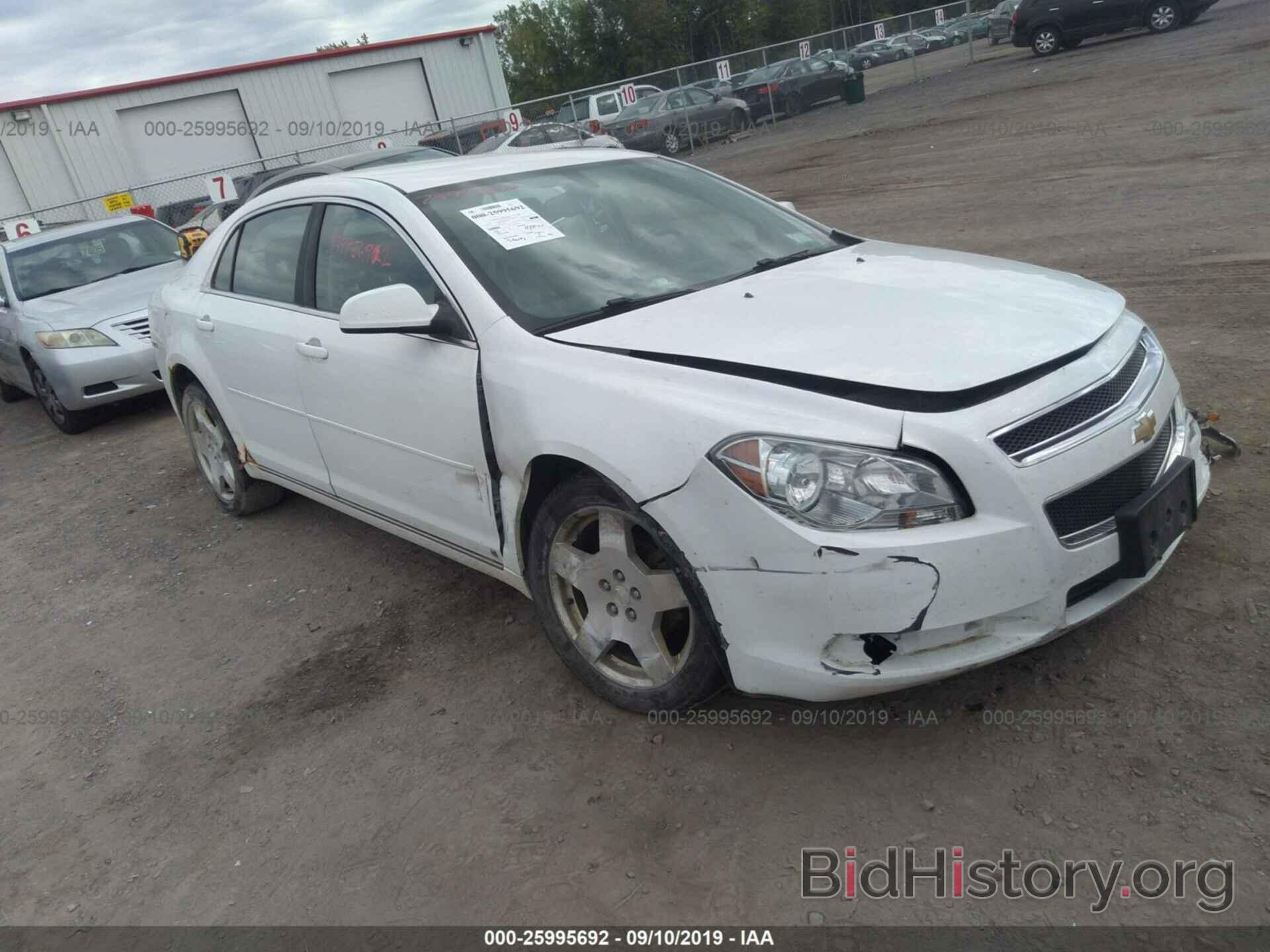 Photo 1G1ZJ577194194377 - CHEVROLET MALIBU 2009