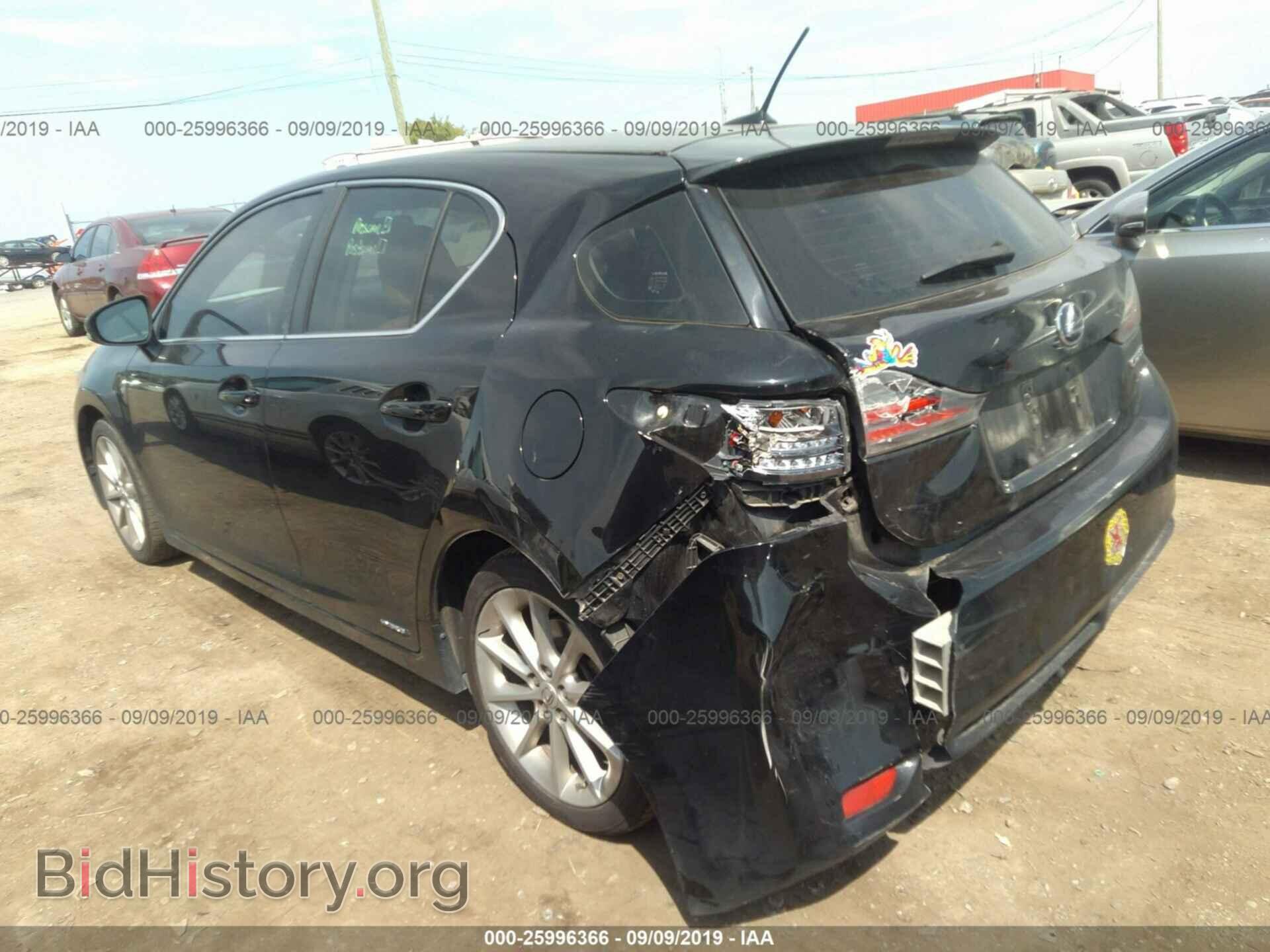 2011 LEXUS CT - VIN: JTHKD5BH2B2017188 - Фото 3