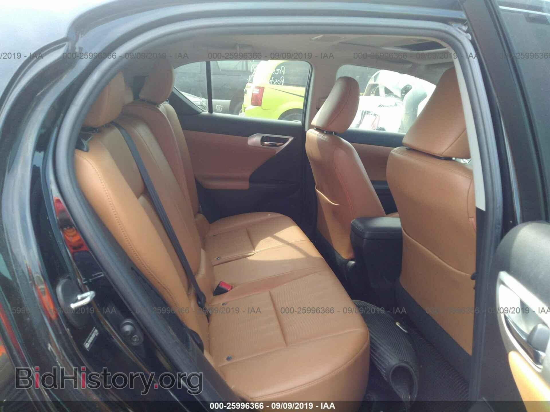 2011 LEXUS CT - VIN: JTHKD5BH2B2017188 - Фото 8