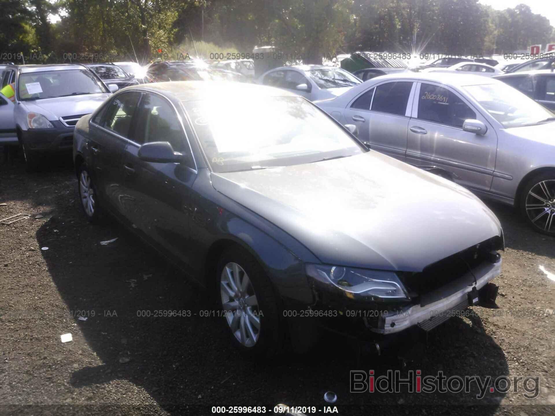 Photo WAUFFAFL7BN015324 - AUDI A4 2011