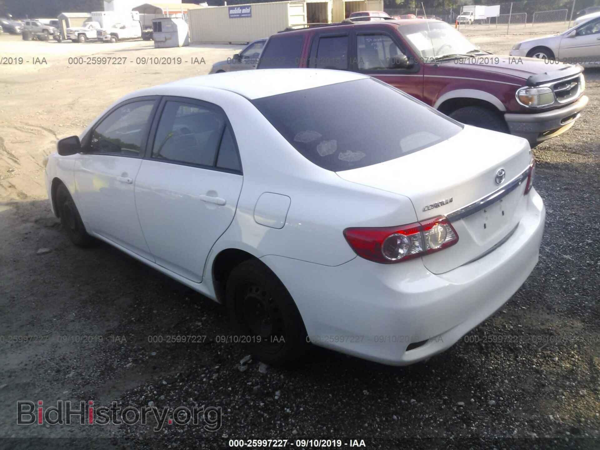 2011 TOYOTA COROLLA - VIN: JTDBU4EE0B9141271 - Фото 3