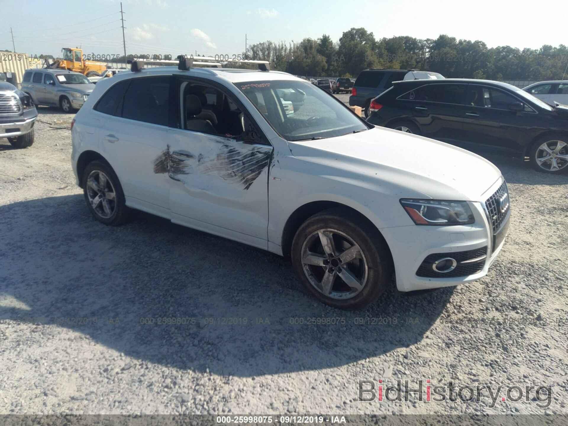 Photo WA1DKAFP8CA084972 - AUDI Q5 2012