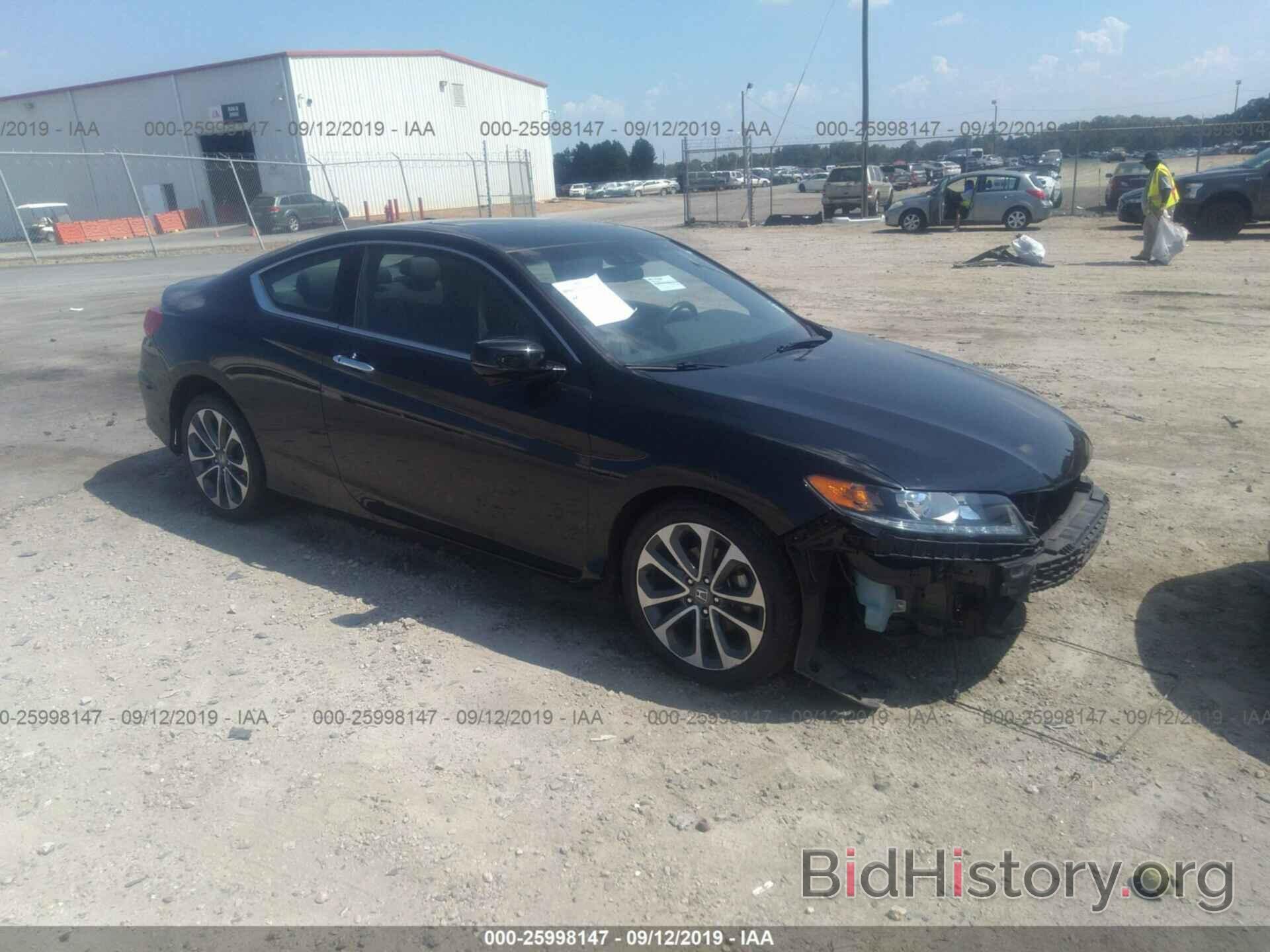 Photo 1HGCT2B88DA008139 - HONDA ACCORD 2013