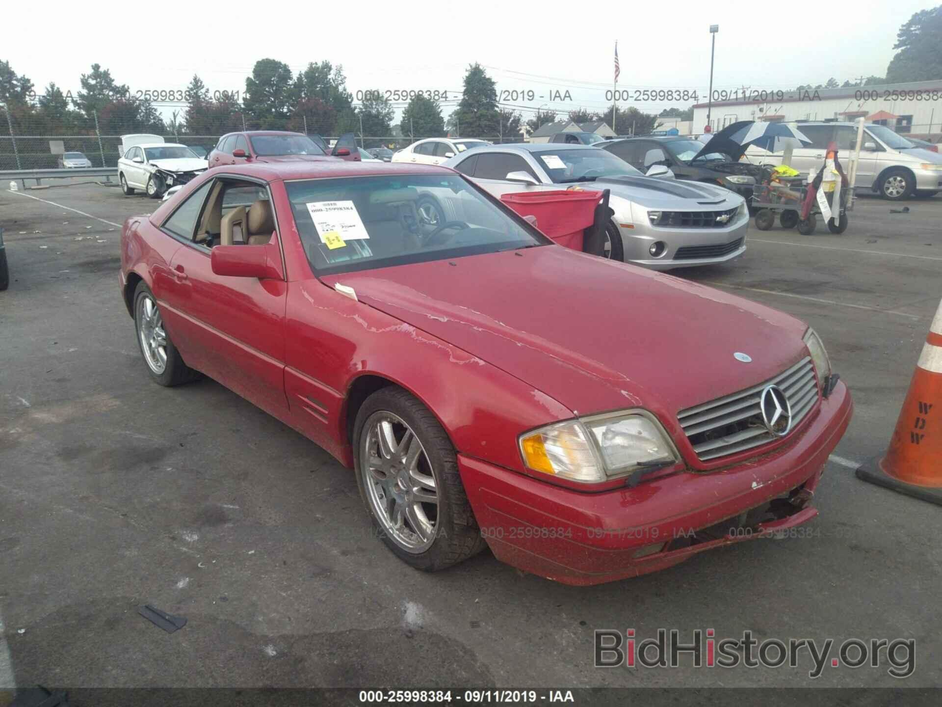 Photo WDBFA67F3TF131329 - MERCEDES-BENZ SL 1996