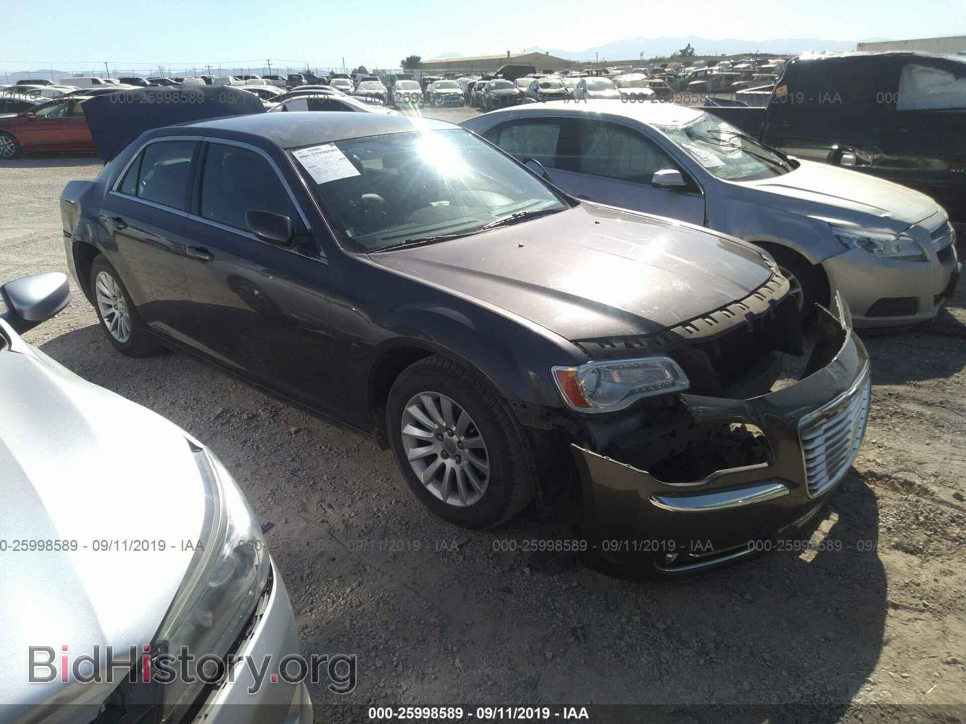 Photo 2C3CCAAG4DH588349 - CHRYSLER 300 2013
