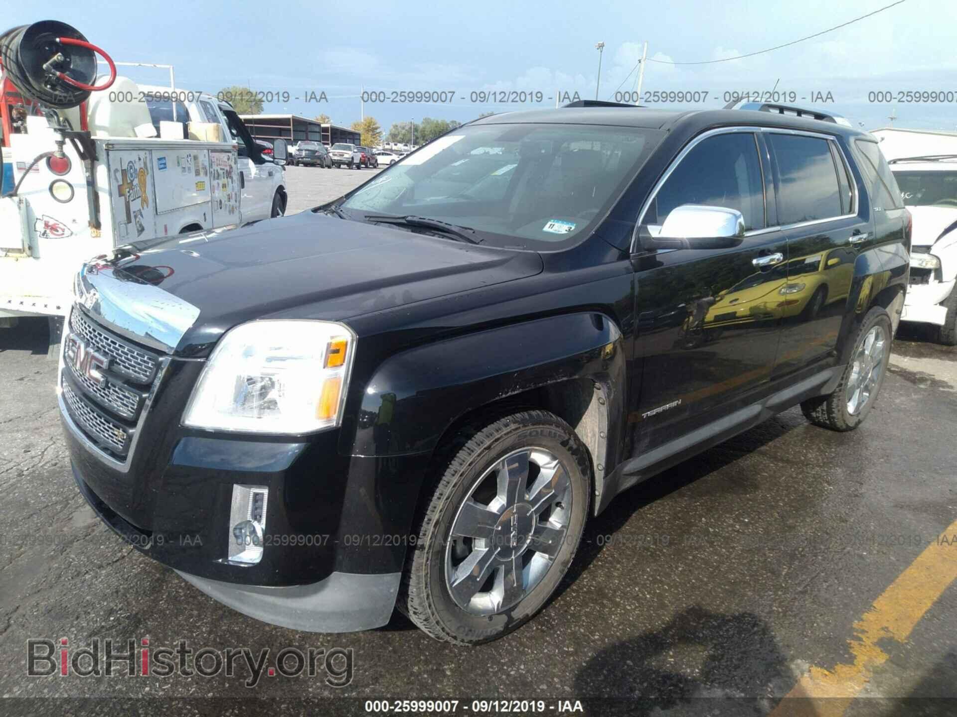 2011 GMC TERRAIN - VIN: 2CTFLWE55B6266623 - Photo 2
