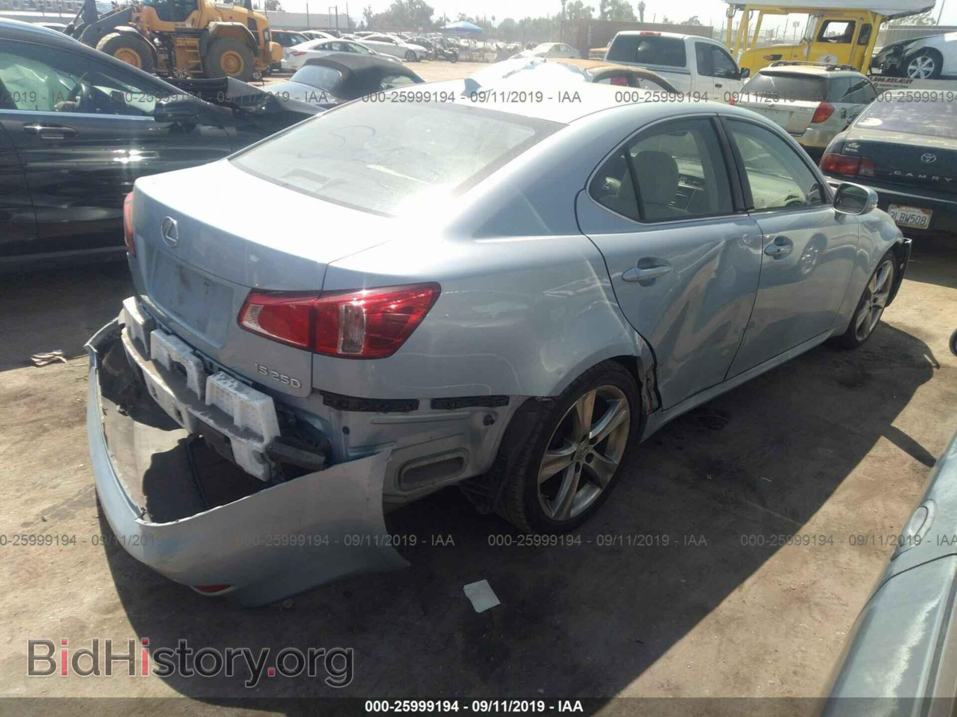 2011 LEXUS IS - VIN: JTHBF5C26B5138096 - Фото 4