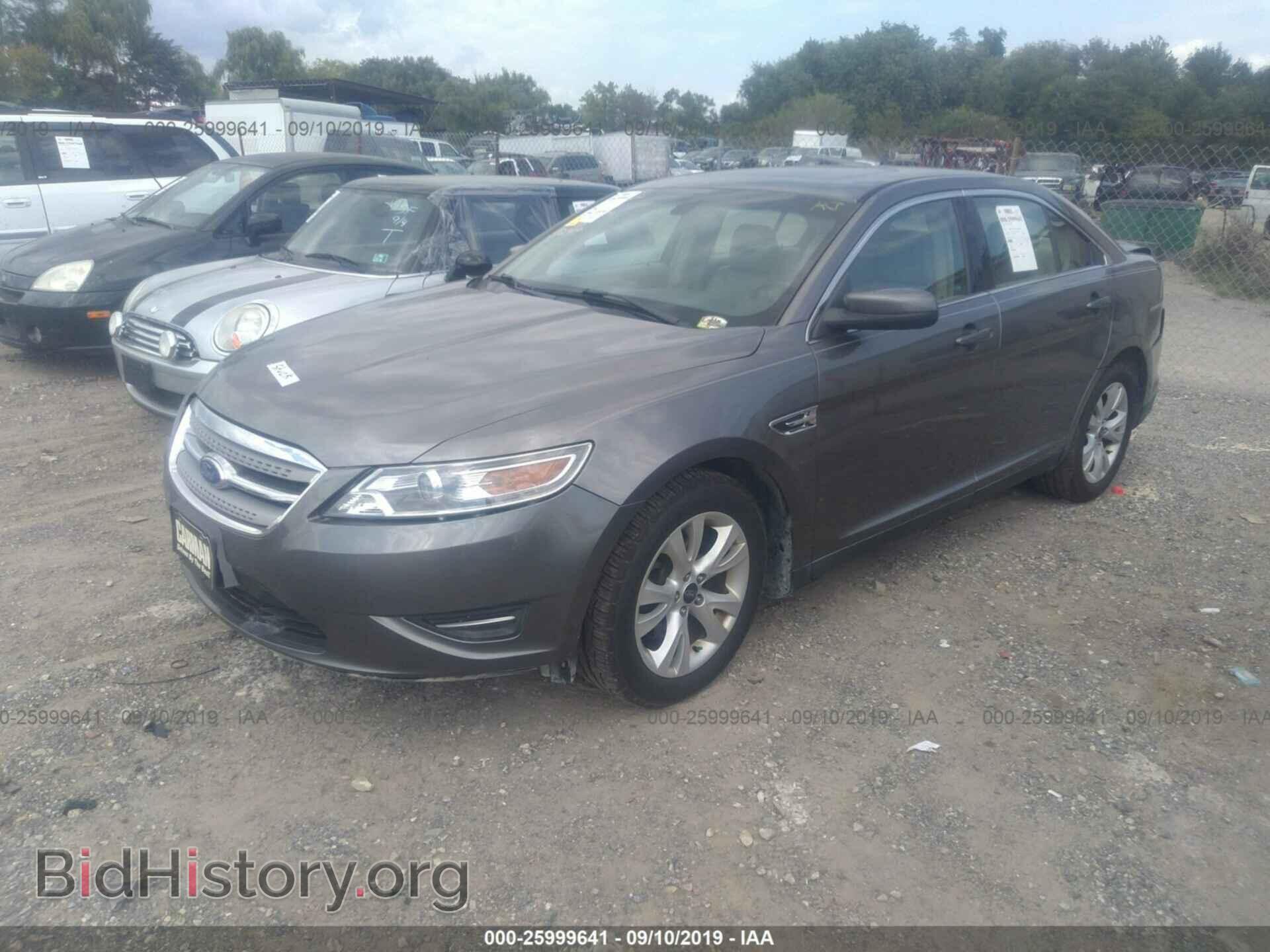 2011 FORD TAURUS - VIN: 1FAHP2EW9BG164712 - Фото 2