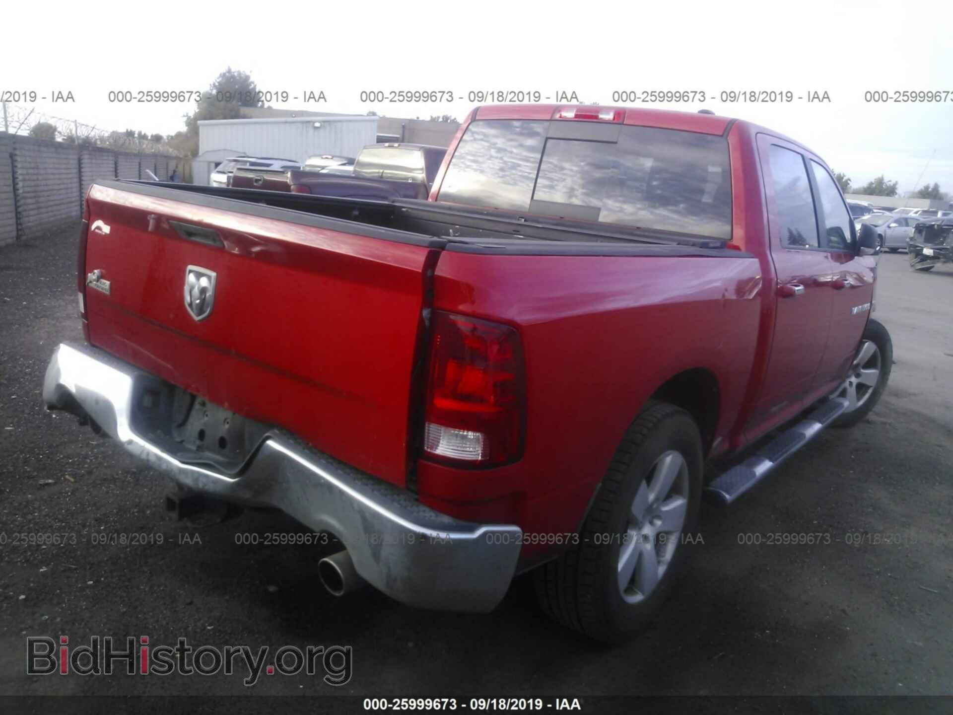 2011 DODGE RAM 1500 - VIN: 1D7RB1CT6BS614559 - Фото 4