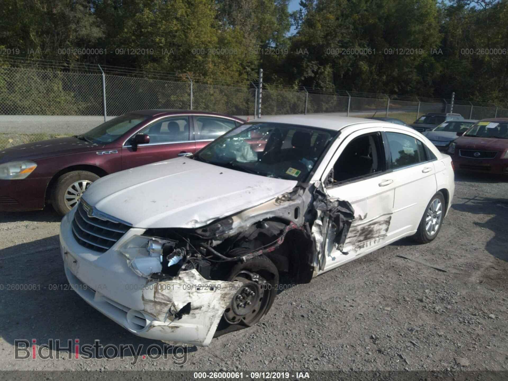 2010 CHRYSLER SEBRING - VIN: 1C3CC4FB0AN169450 - Фото 6