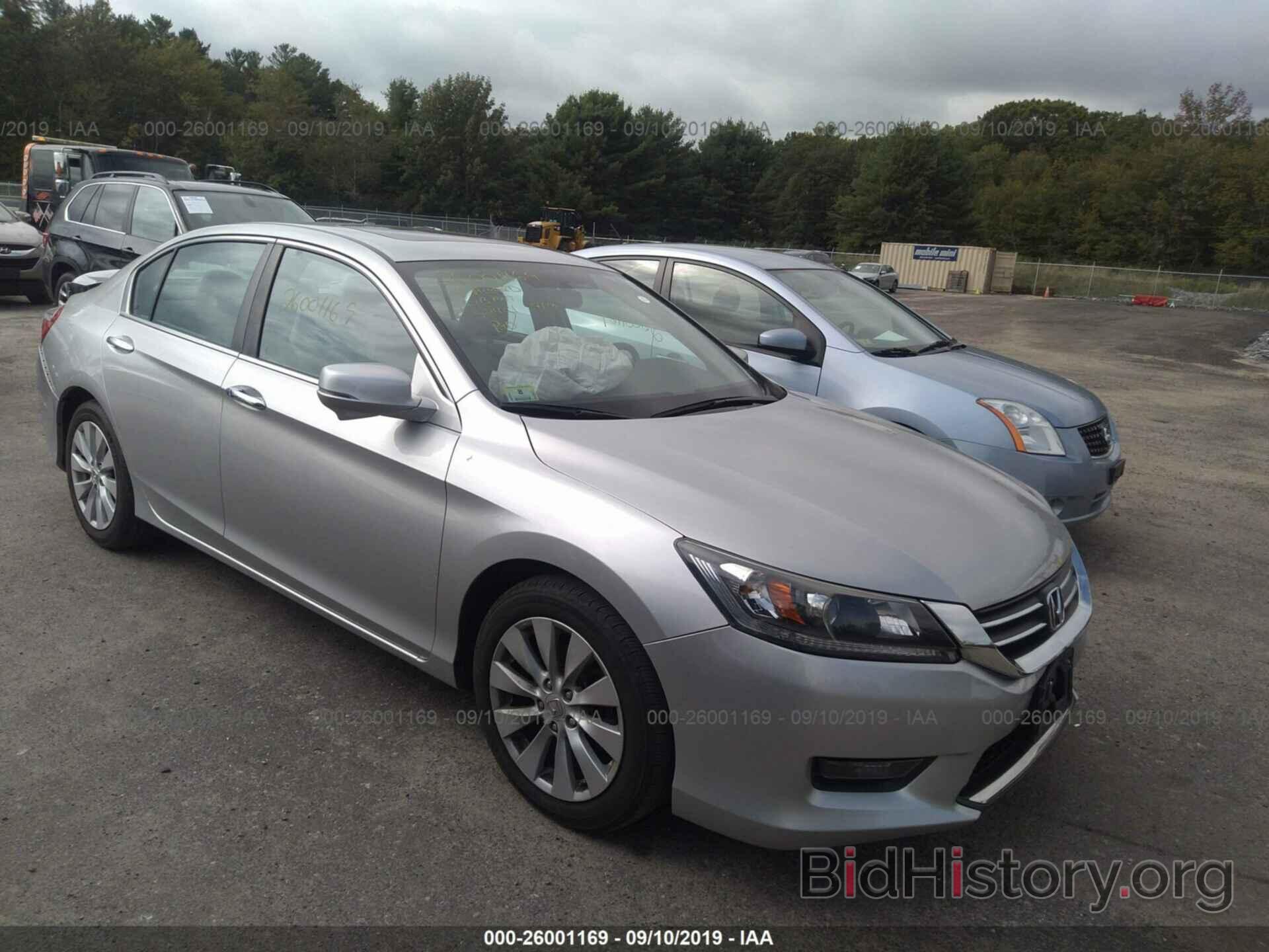 Photo 1HGCR2F73EA303277 - HONDA ACCORD 2014