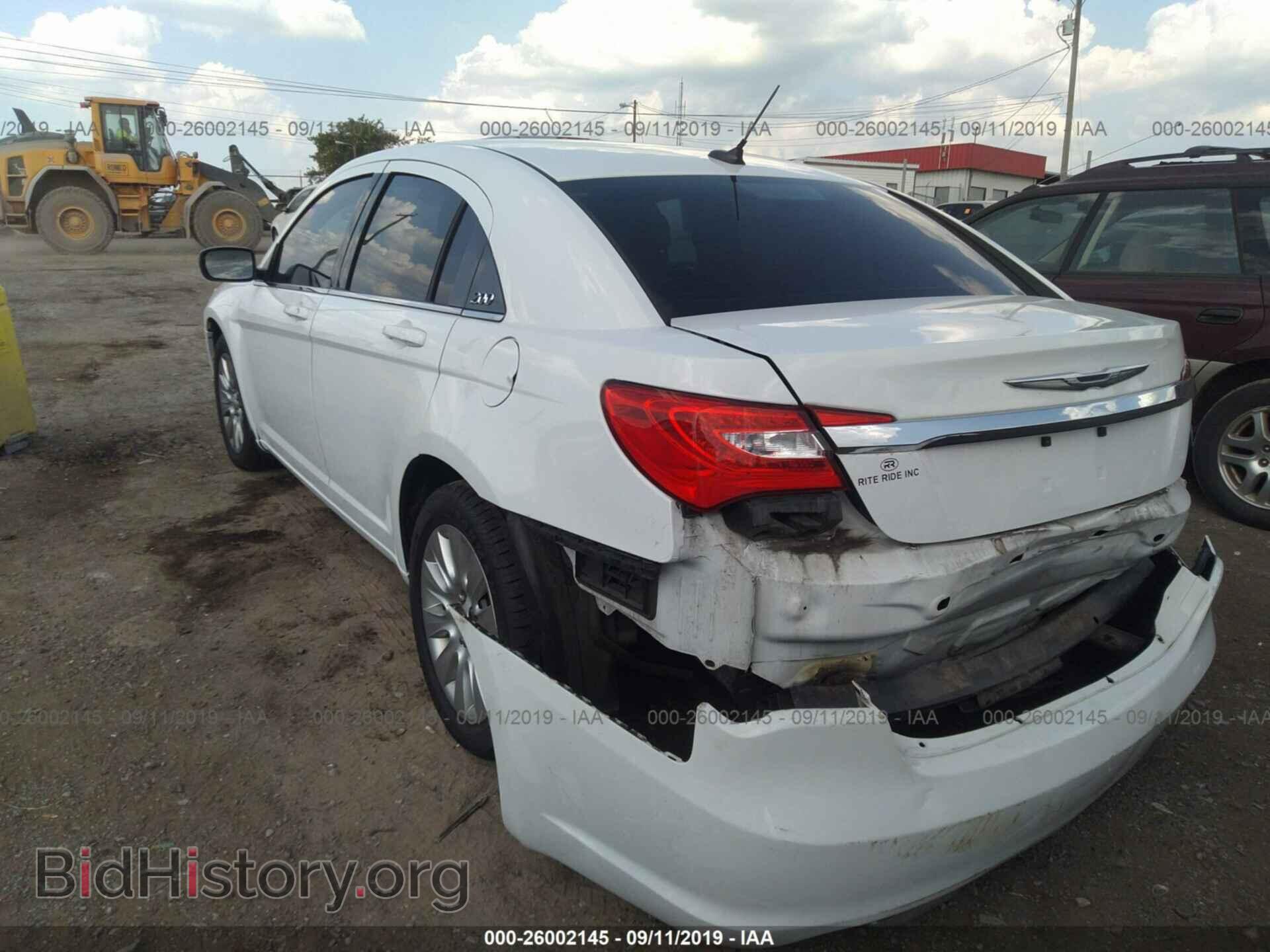 2013 CHRYSLER 200 - VIN: 1C3CCBAB3DN606552 - Фото 3