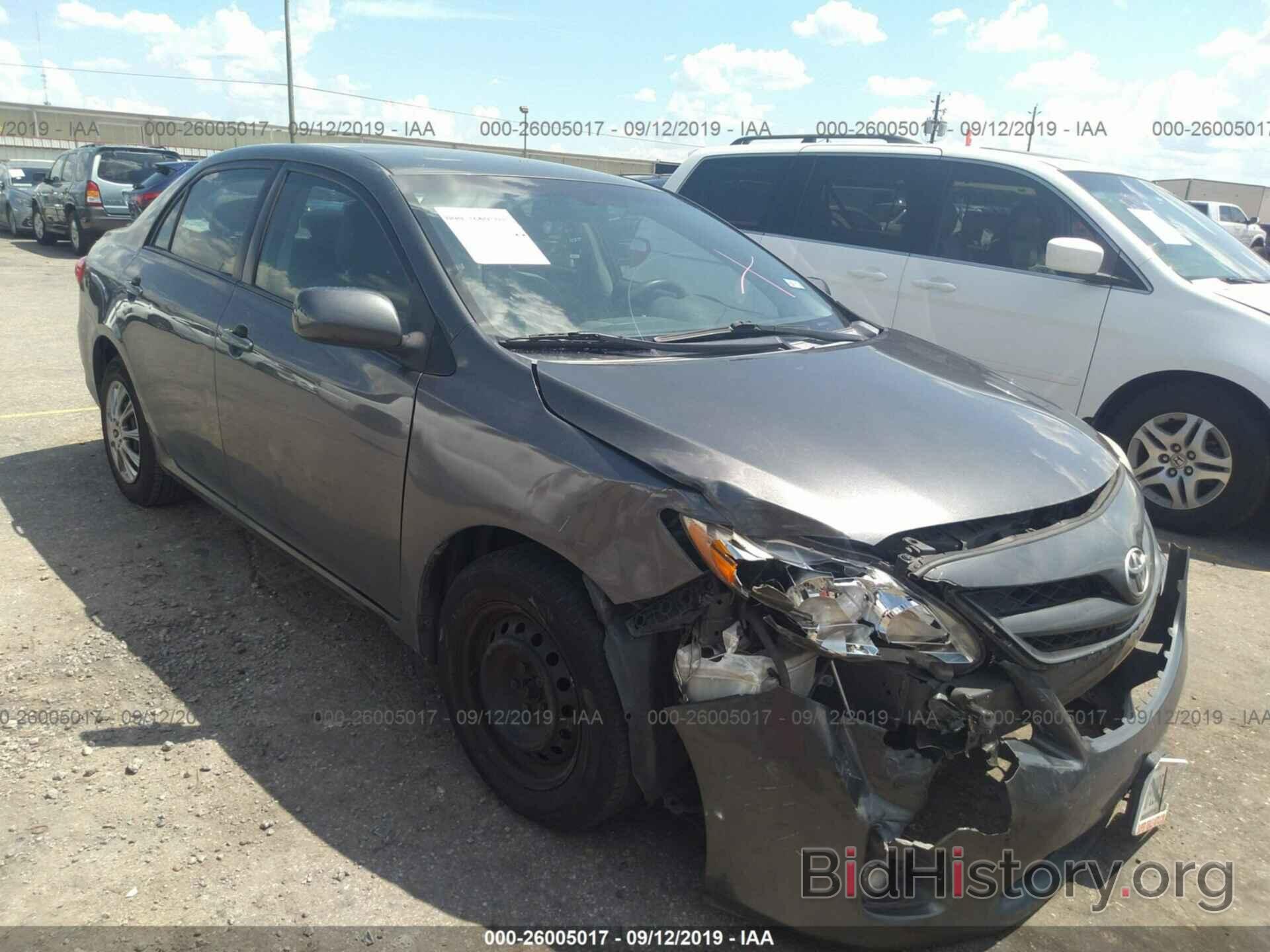 Photo 2T1BU4EE6BC742274 - TOYOTA COROLLA 2011