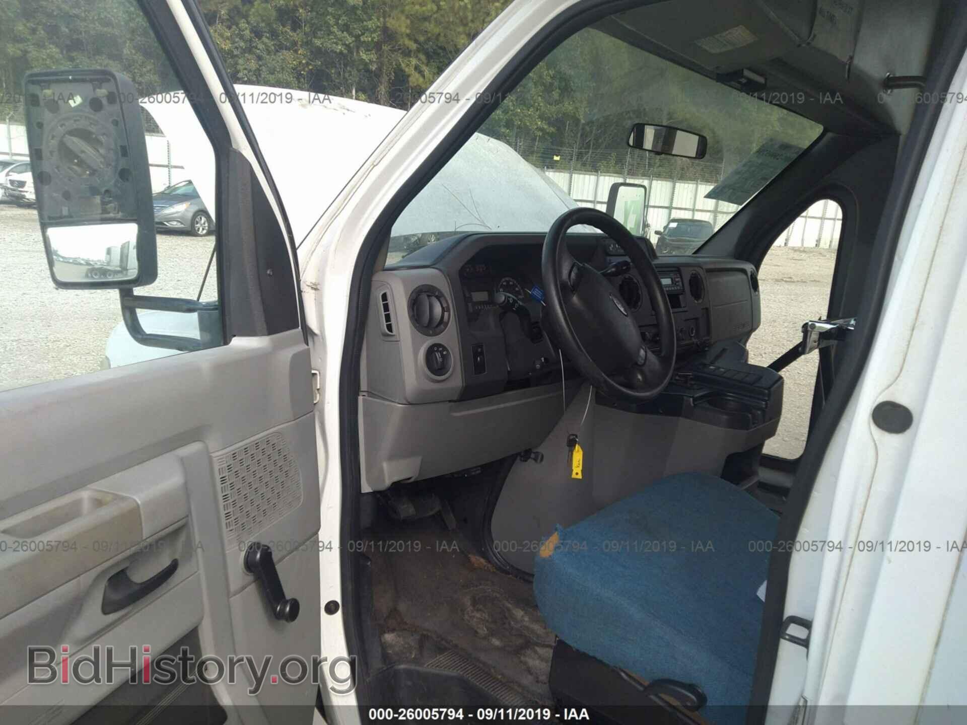 2010 FORD ECONOLINE - VIN: 1FDFE4FS8ADA97465 - Фото 5