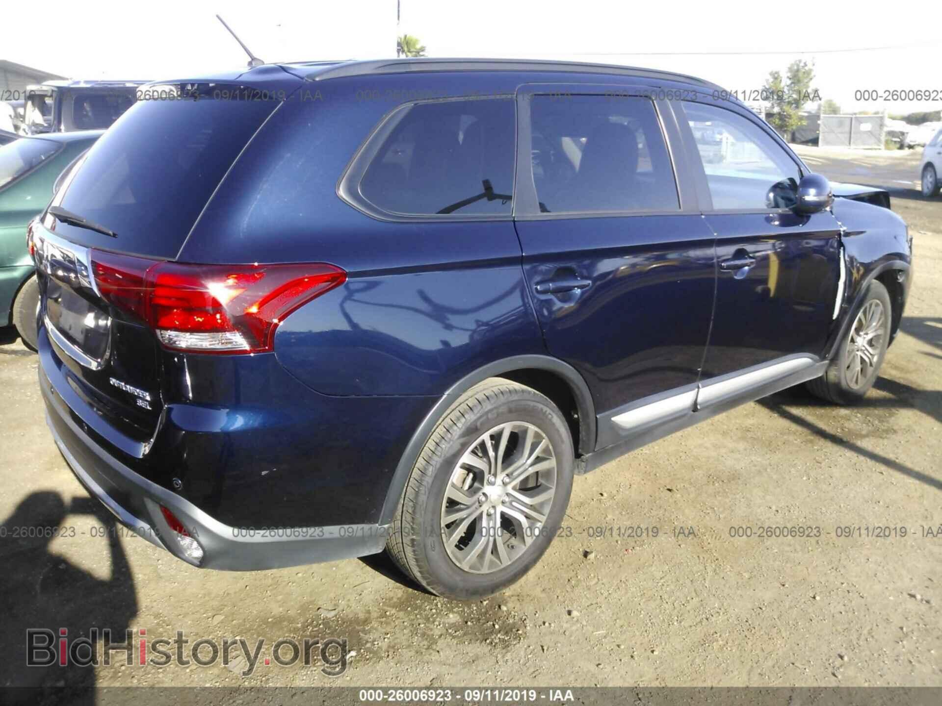 2016 MITSUBISHI OUTLANDER - VIN: JA4AD3A38GZ056979 - Фото 4